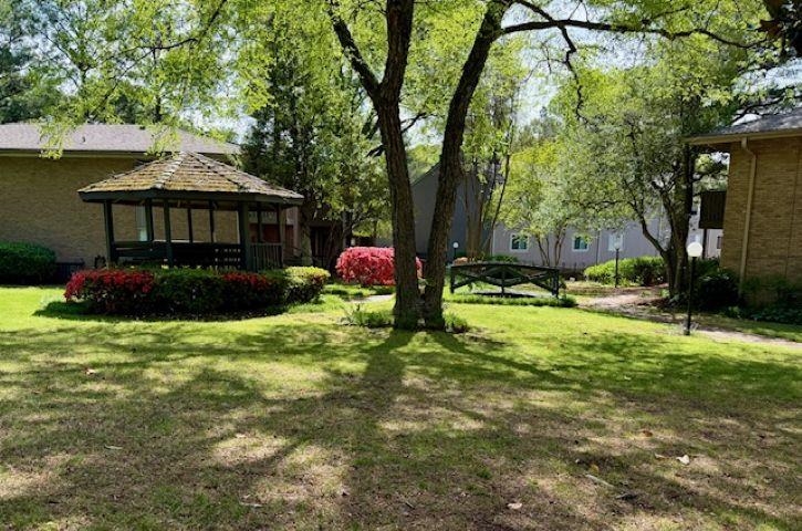 806 Thistledown Dr 1303 Property Photo 31