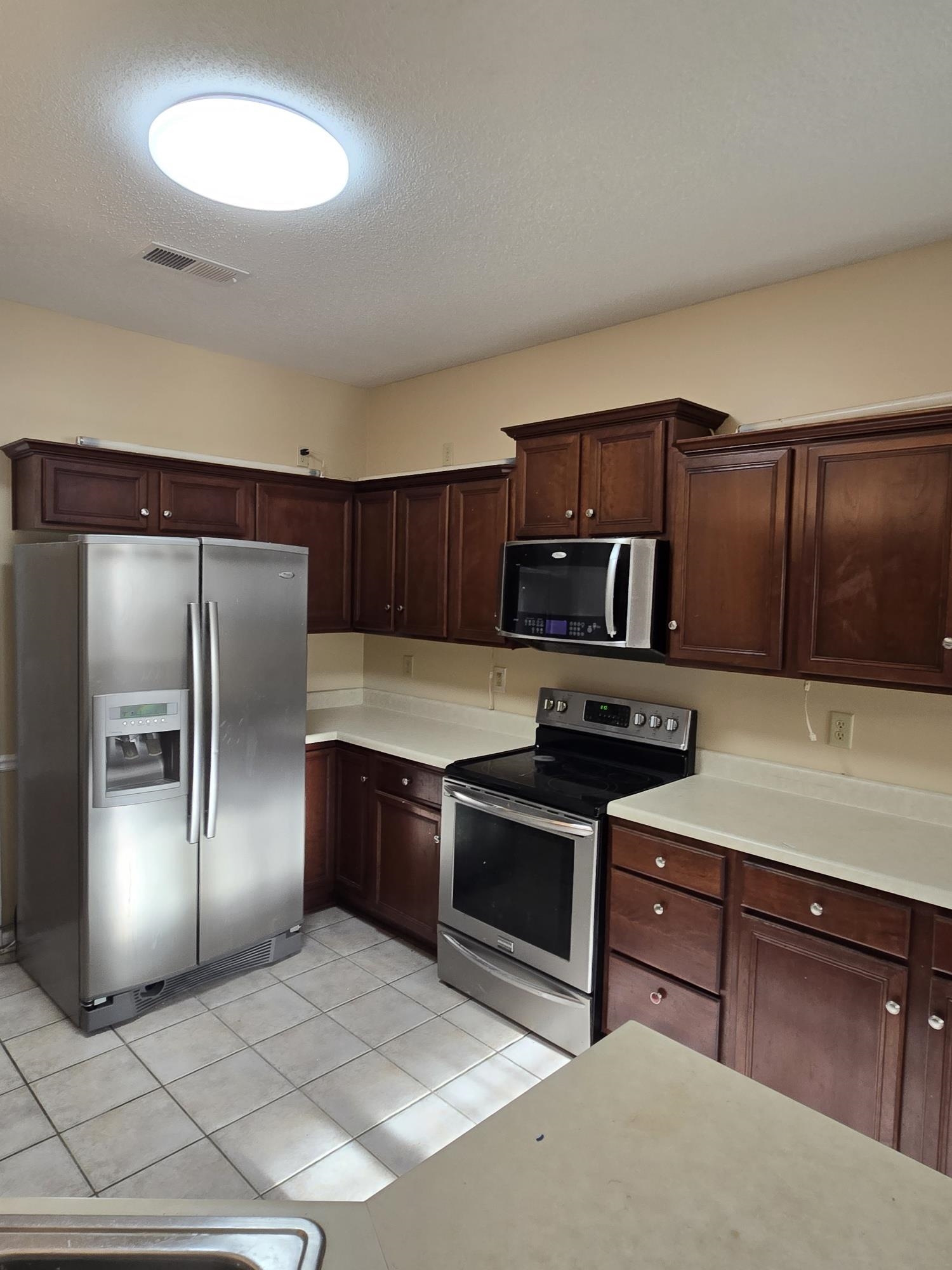 4860 Rivercrest Ln Property Photo 6