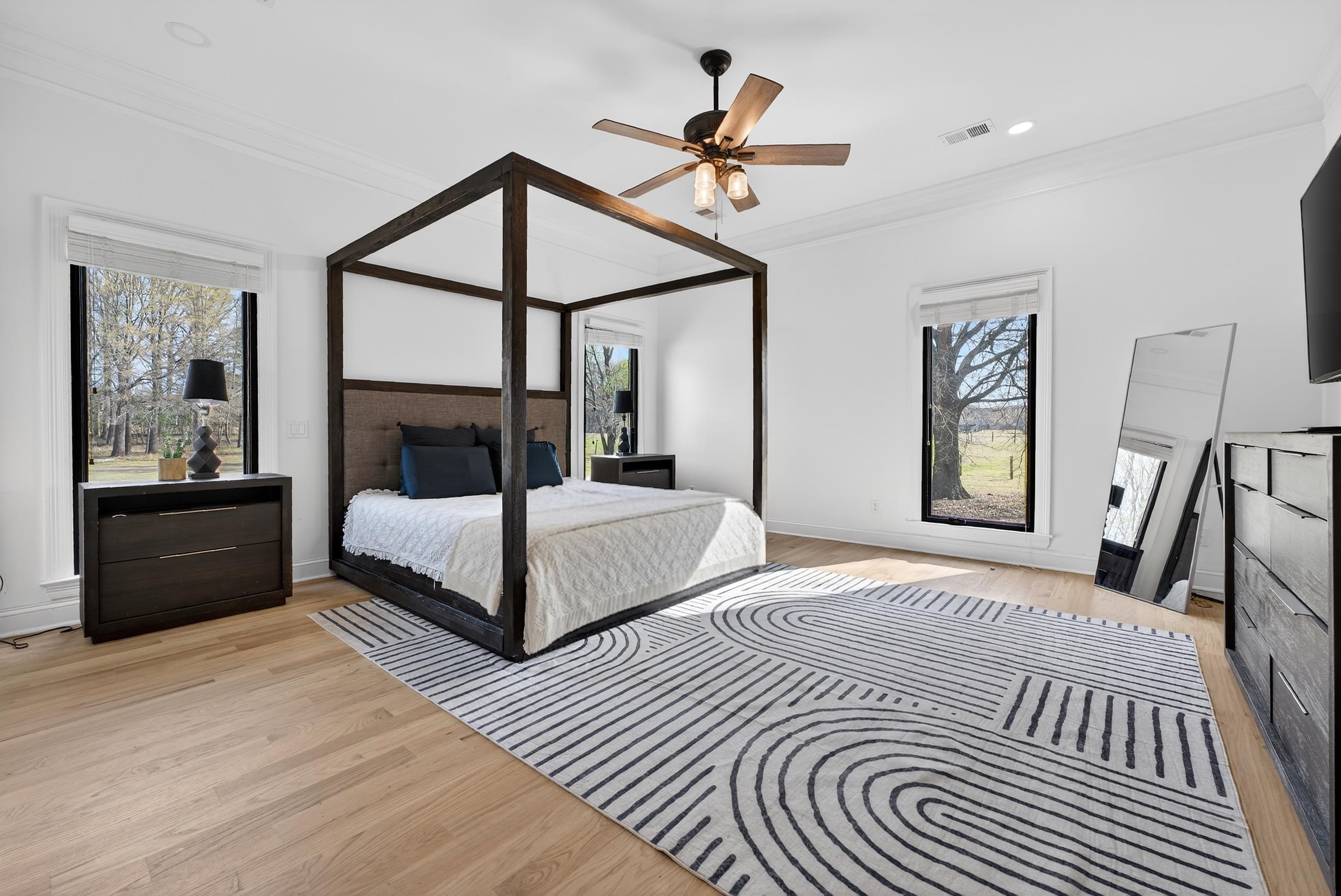 9376 Forest Wind Cv Property Photo 15