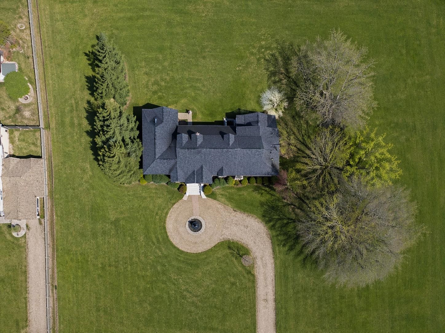 9376 Forest Wind Cv Property Photo 34