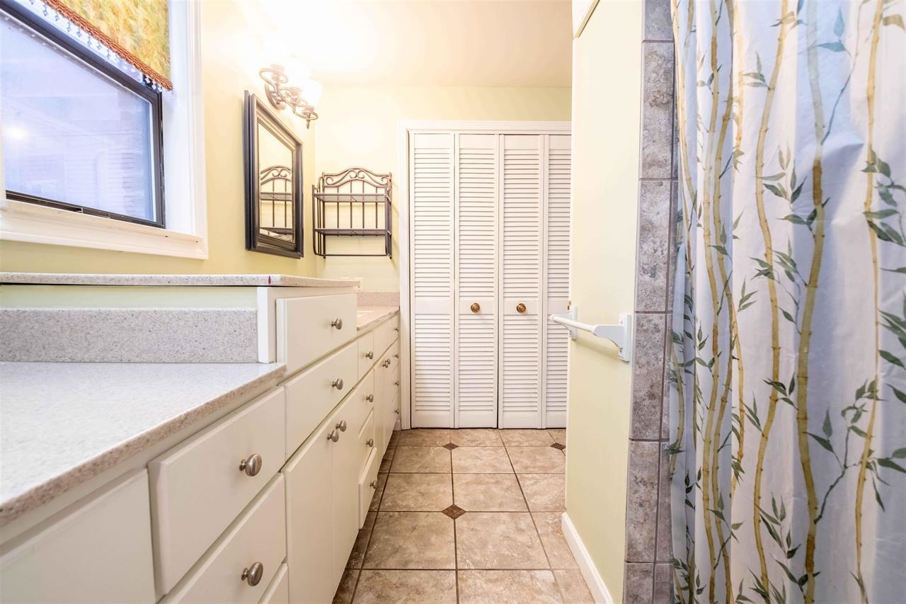 8497 Bergen Cv Property Photo 25