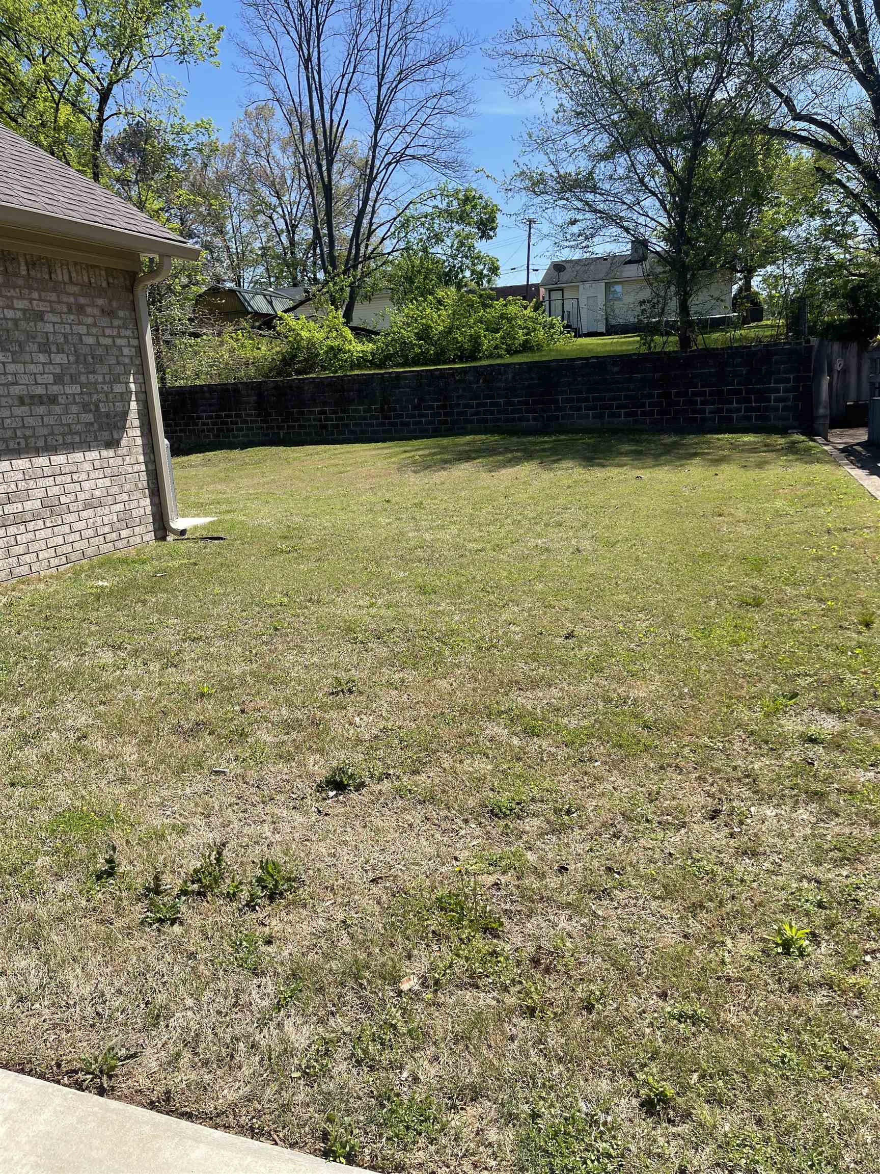 210 Church St Property Photo 3