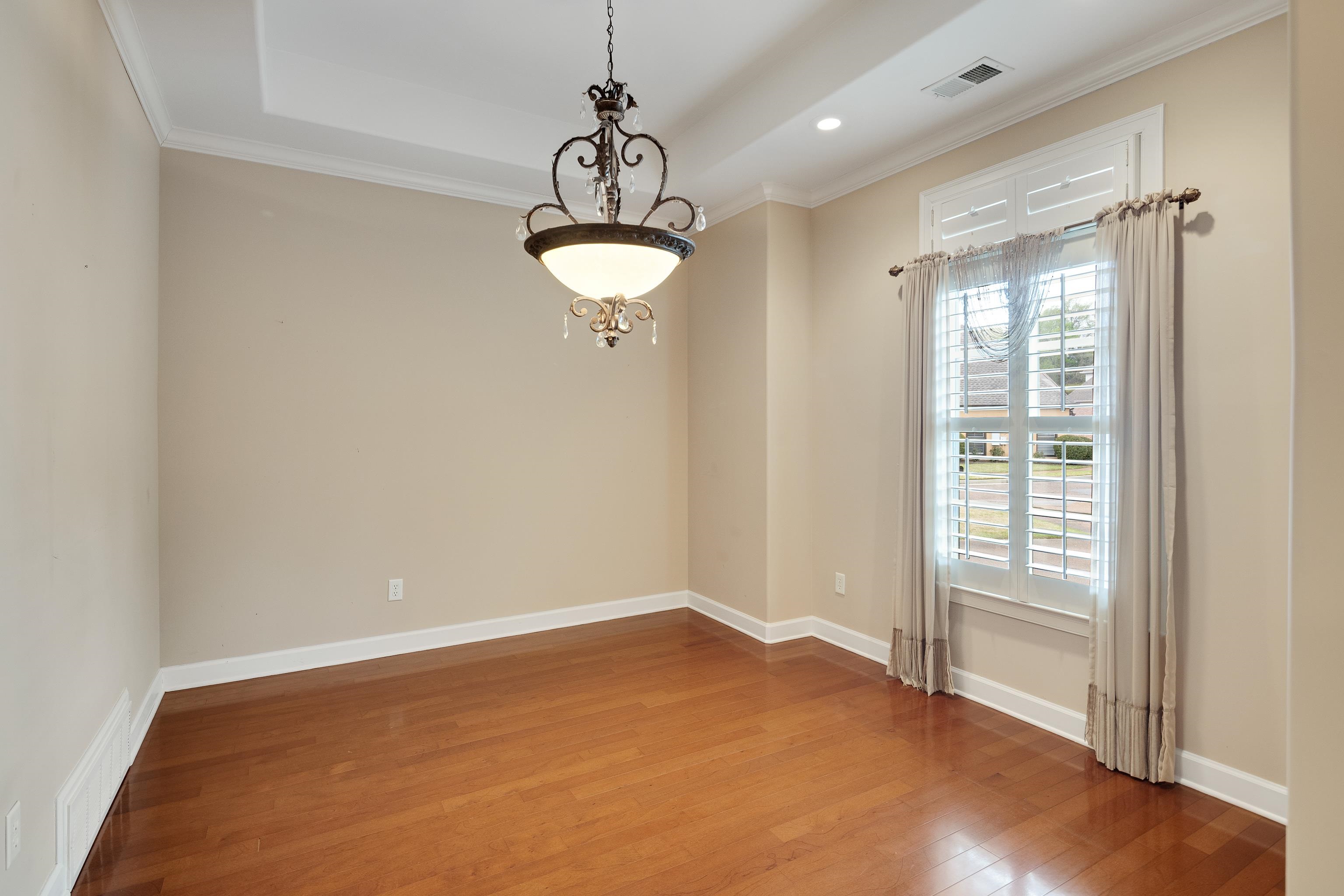 1620 S Ryamar Cv Property Photo 6