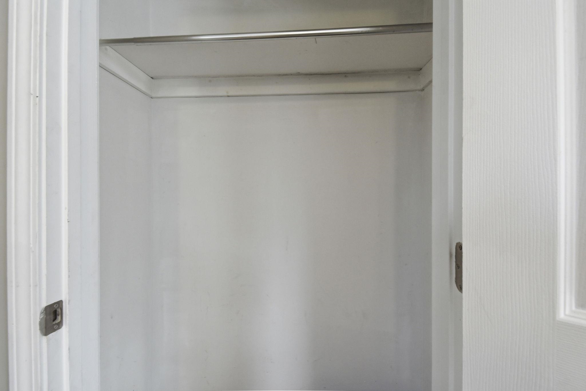 1036 N Idlewild St Property Photo 22