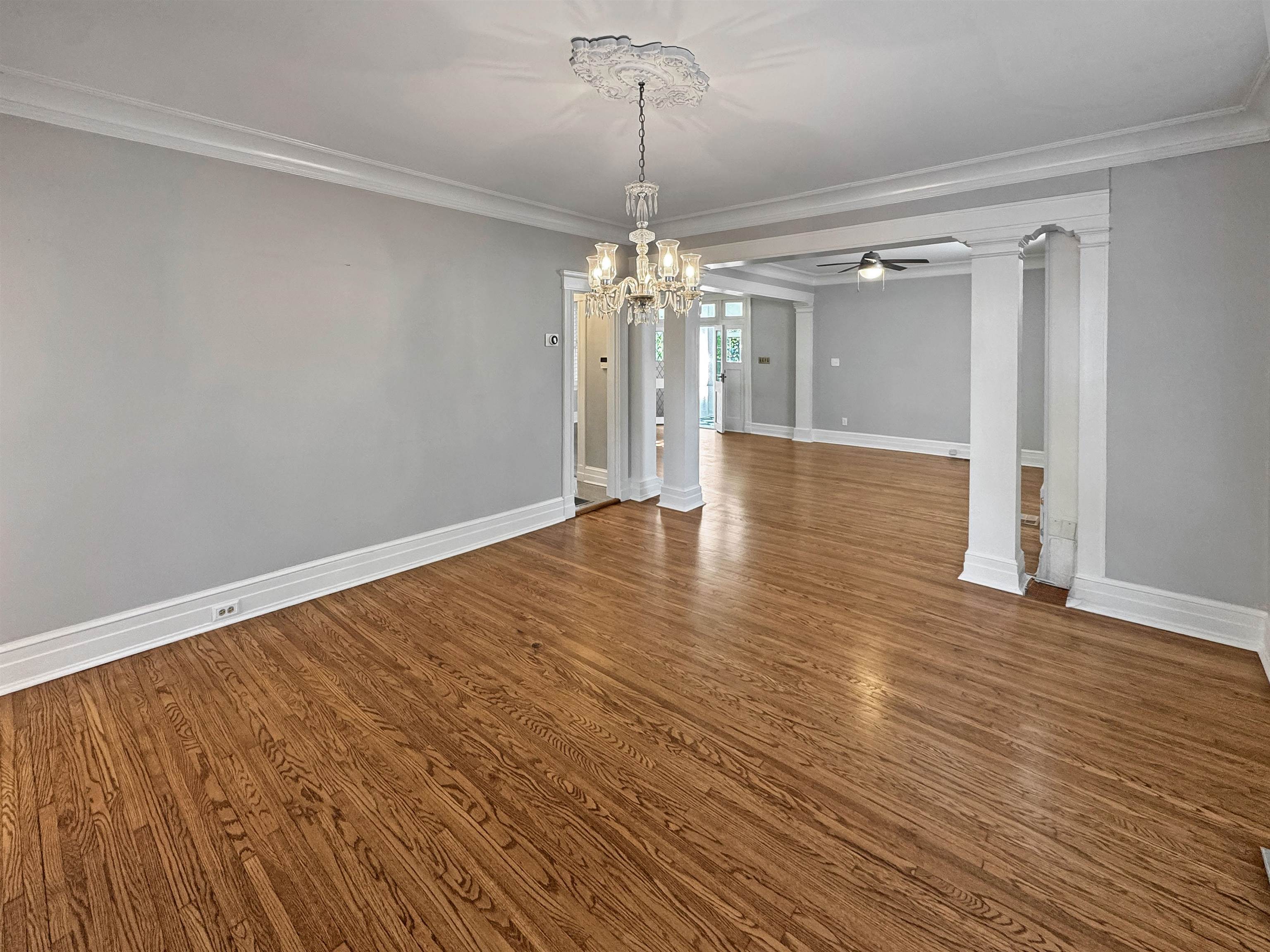 1867 Cowden Ave Property Photo 11