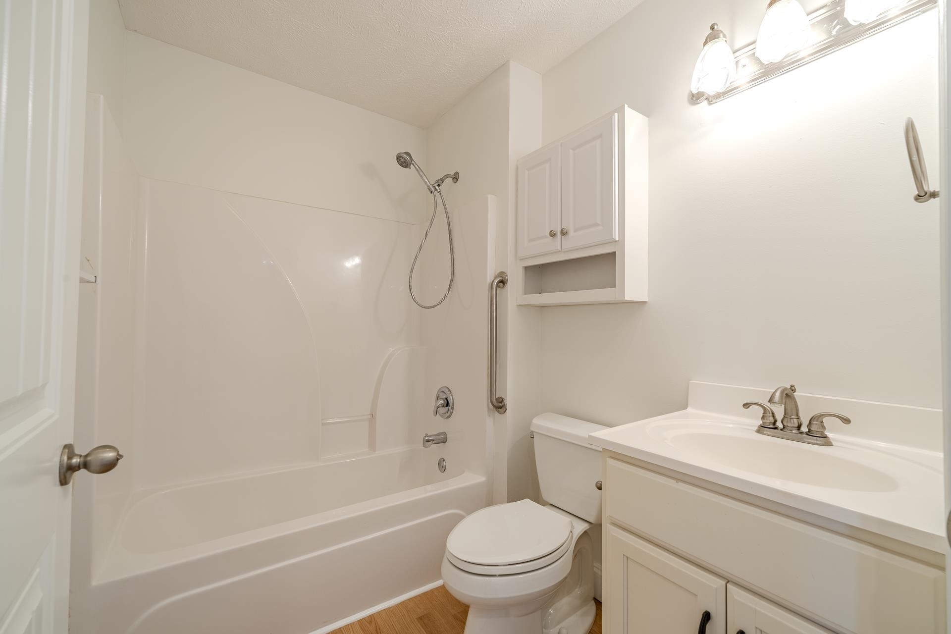 200 Boyd Rd Property Photo 17