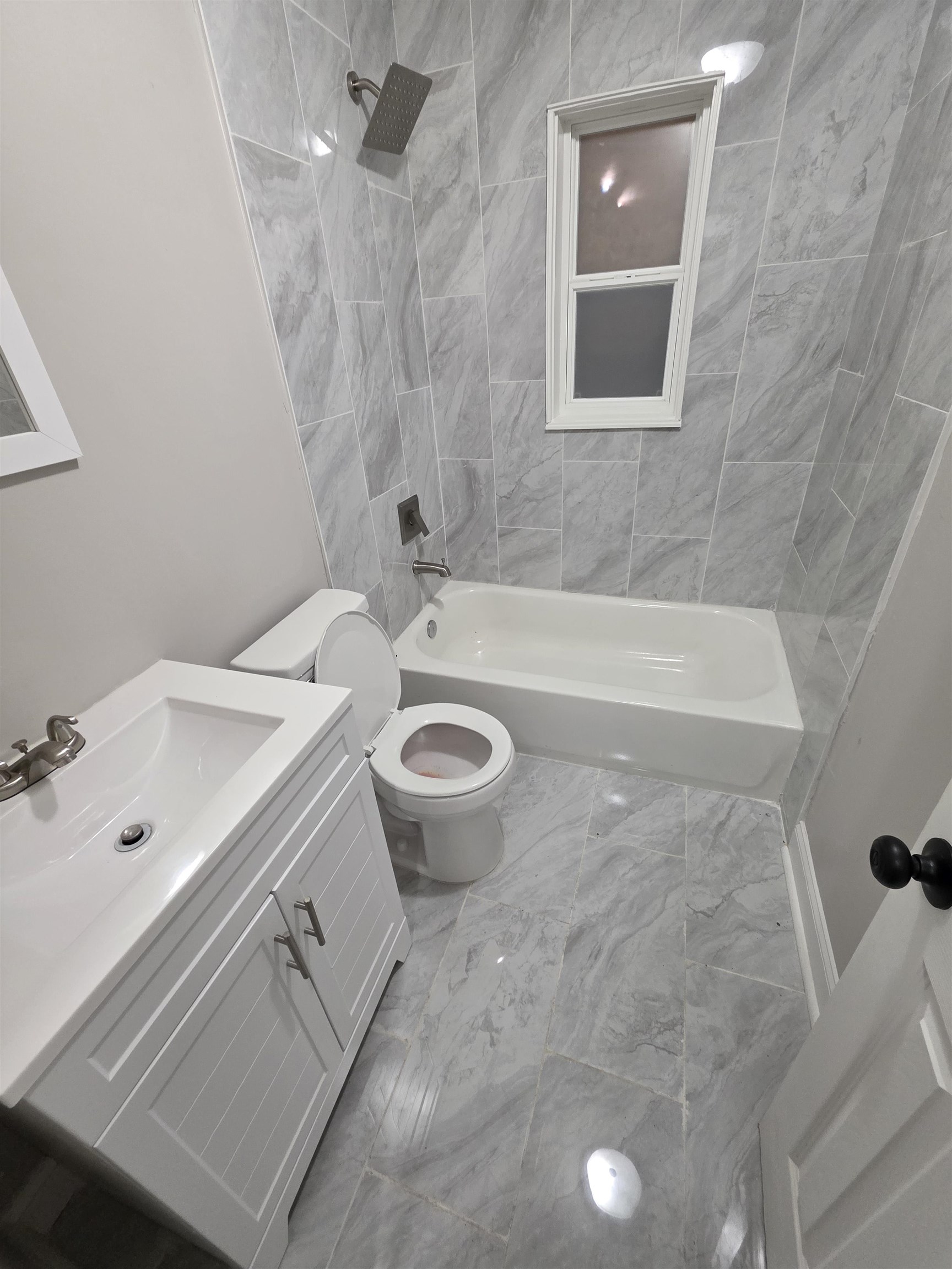 1657 Southern Ave Property Photo 8
