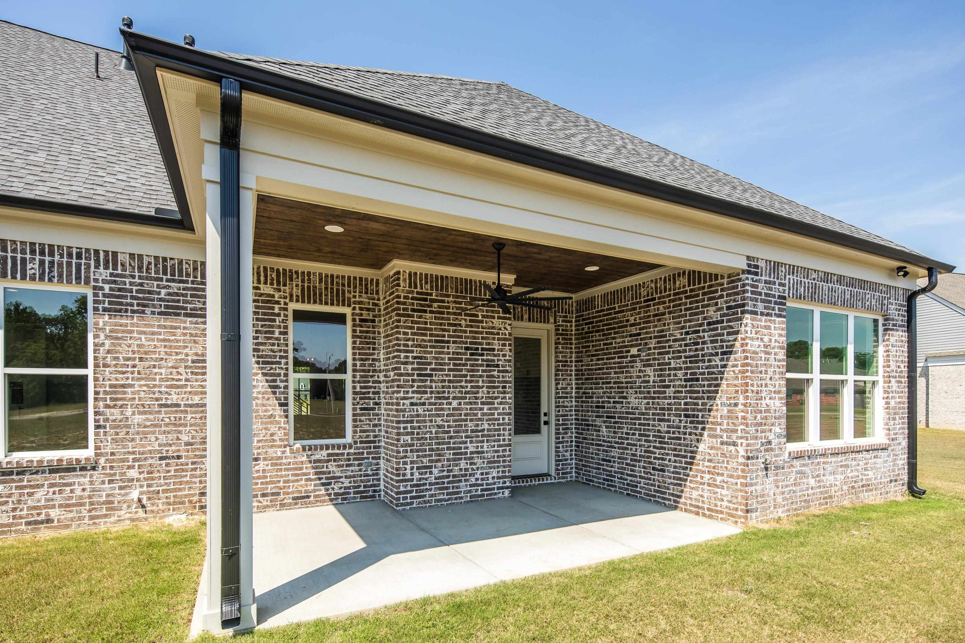 5046 Jon Oak Cv Property Photo 27