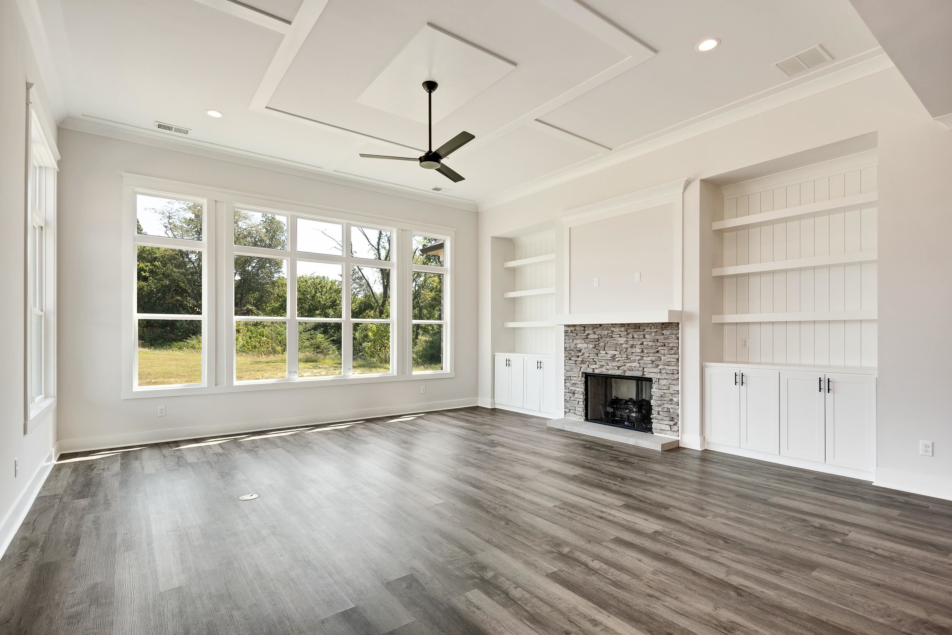 5030 Jon Oak Cv Property Photo 12