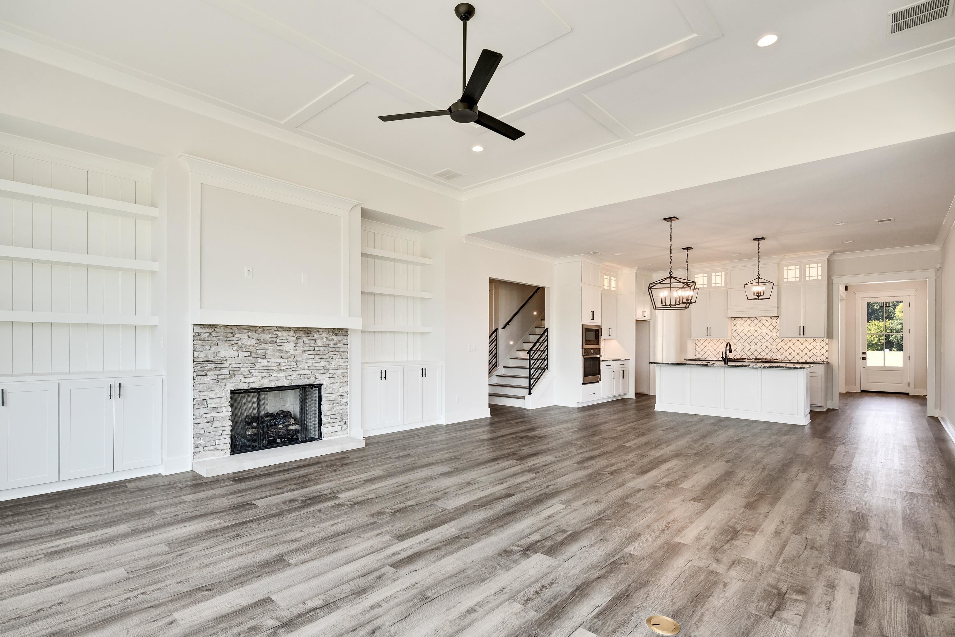 5030 Jon Oak Cv Property Photo 13