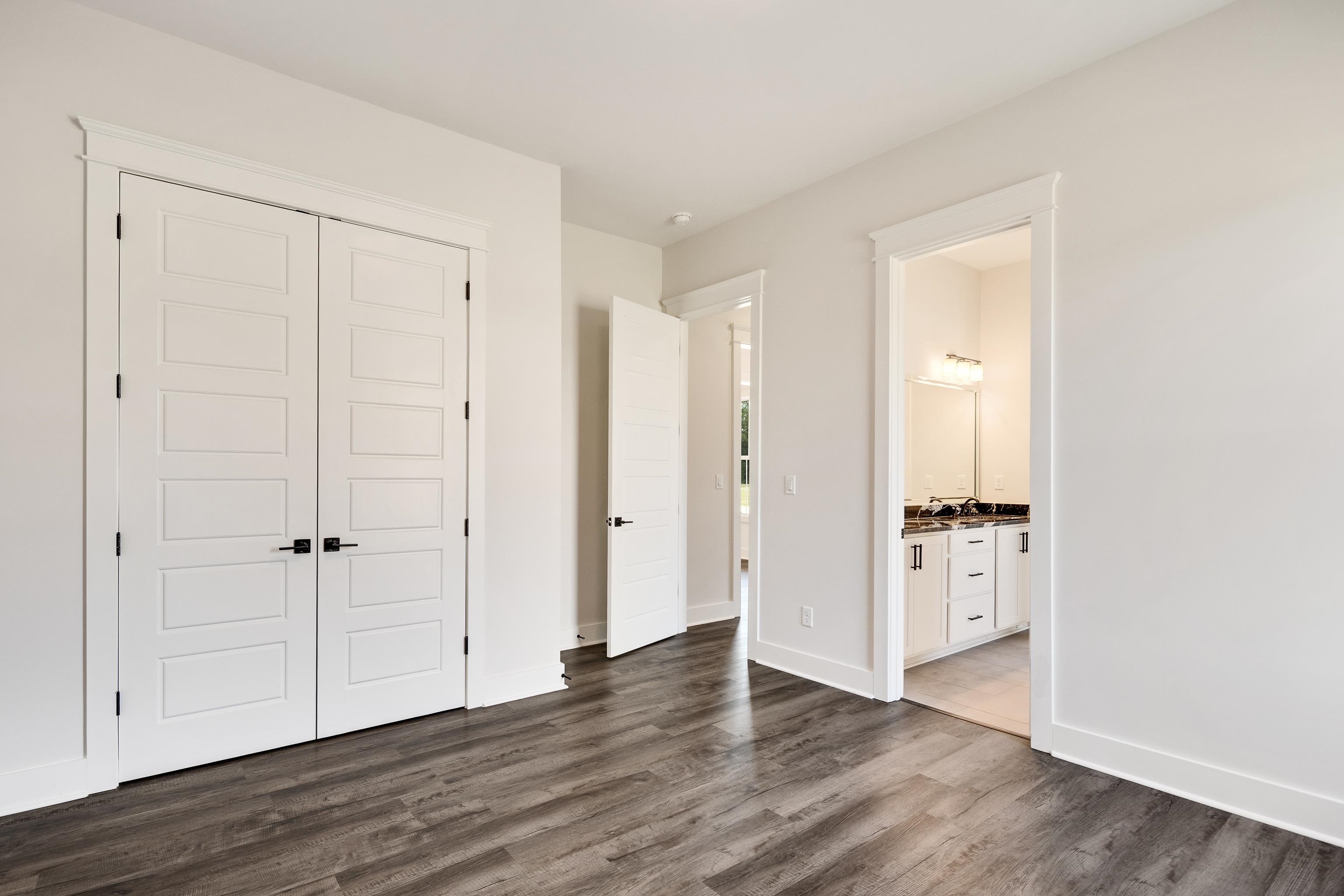 5030 Jon Oak Cv Property Photo 31