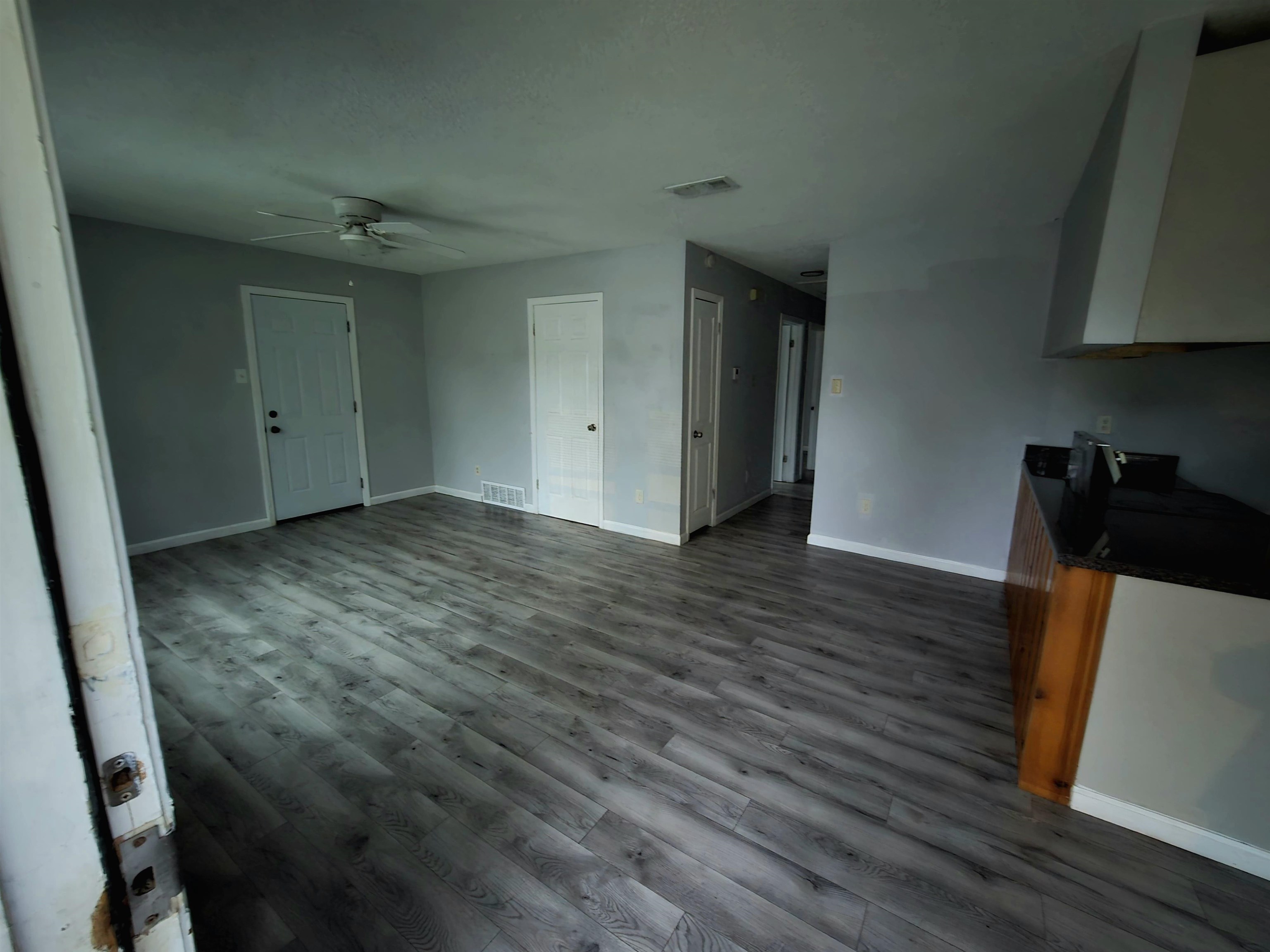 6496 Wimble Rd Property Photo 3