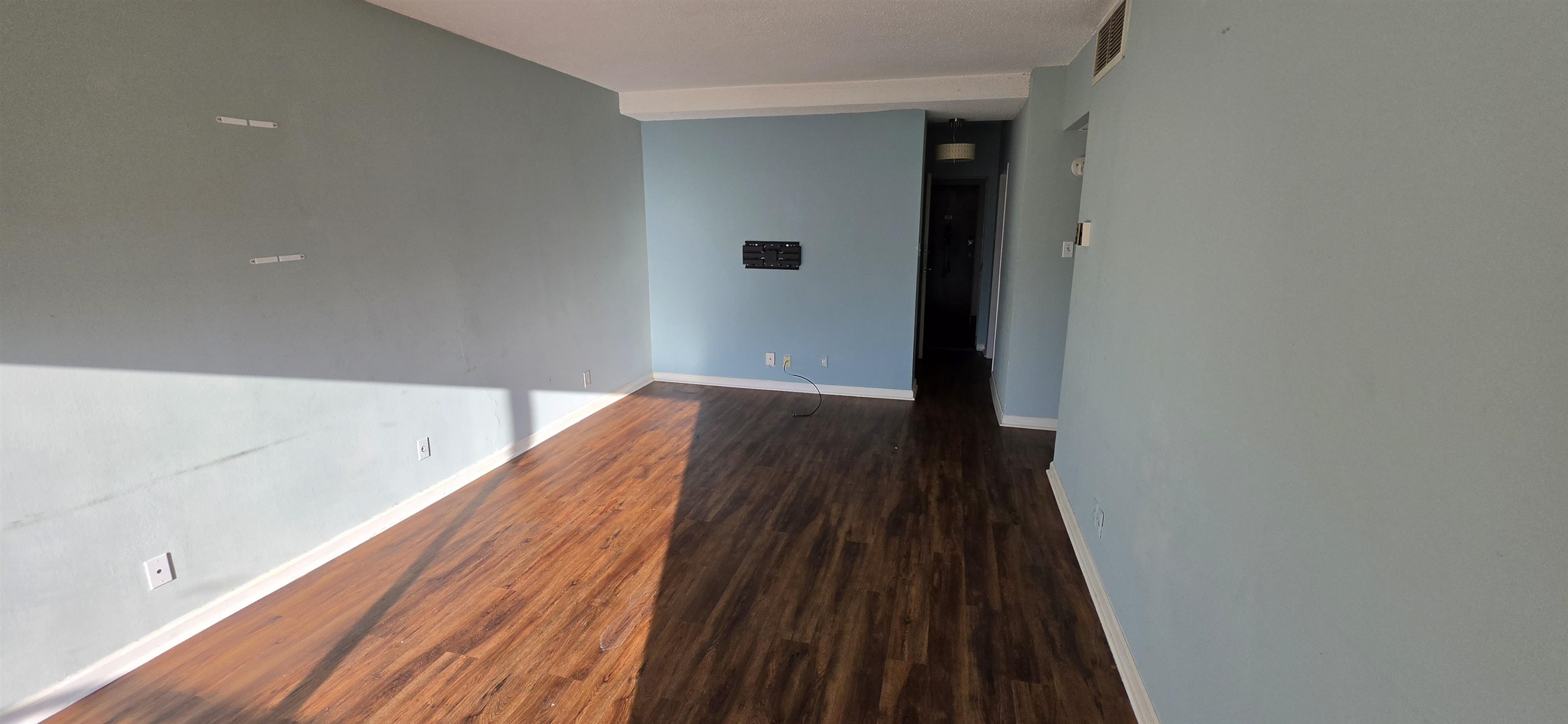 1271 Poplar Rd 508 Property Photo 6
