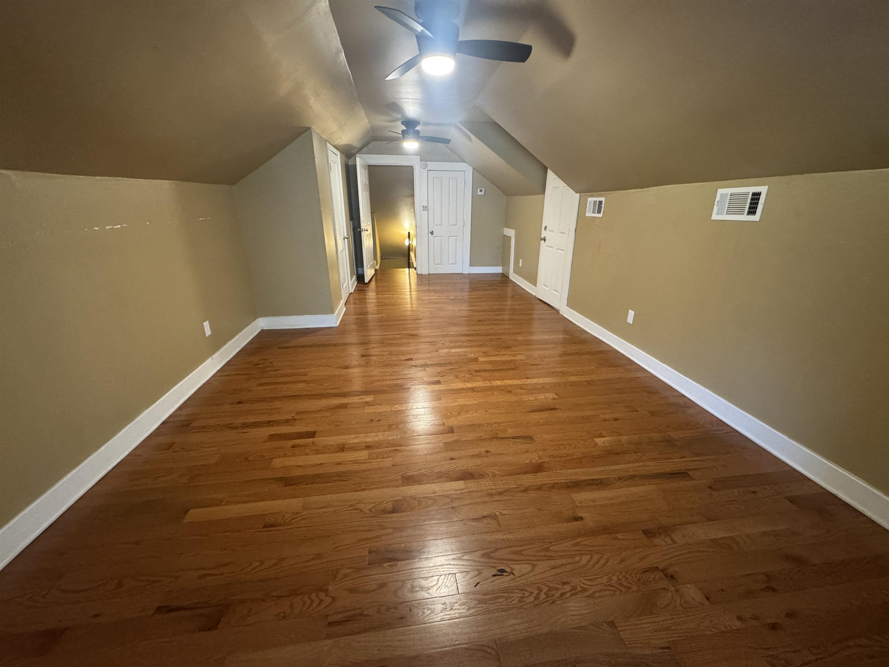 1570 E Mclemore Ave Property Photo 26