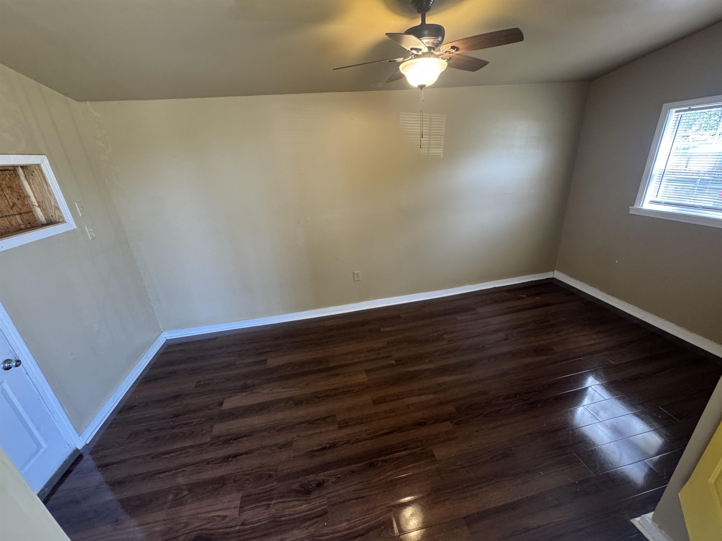 1570 E Mclemore Ave Property Photo 28