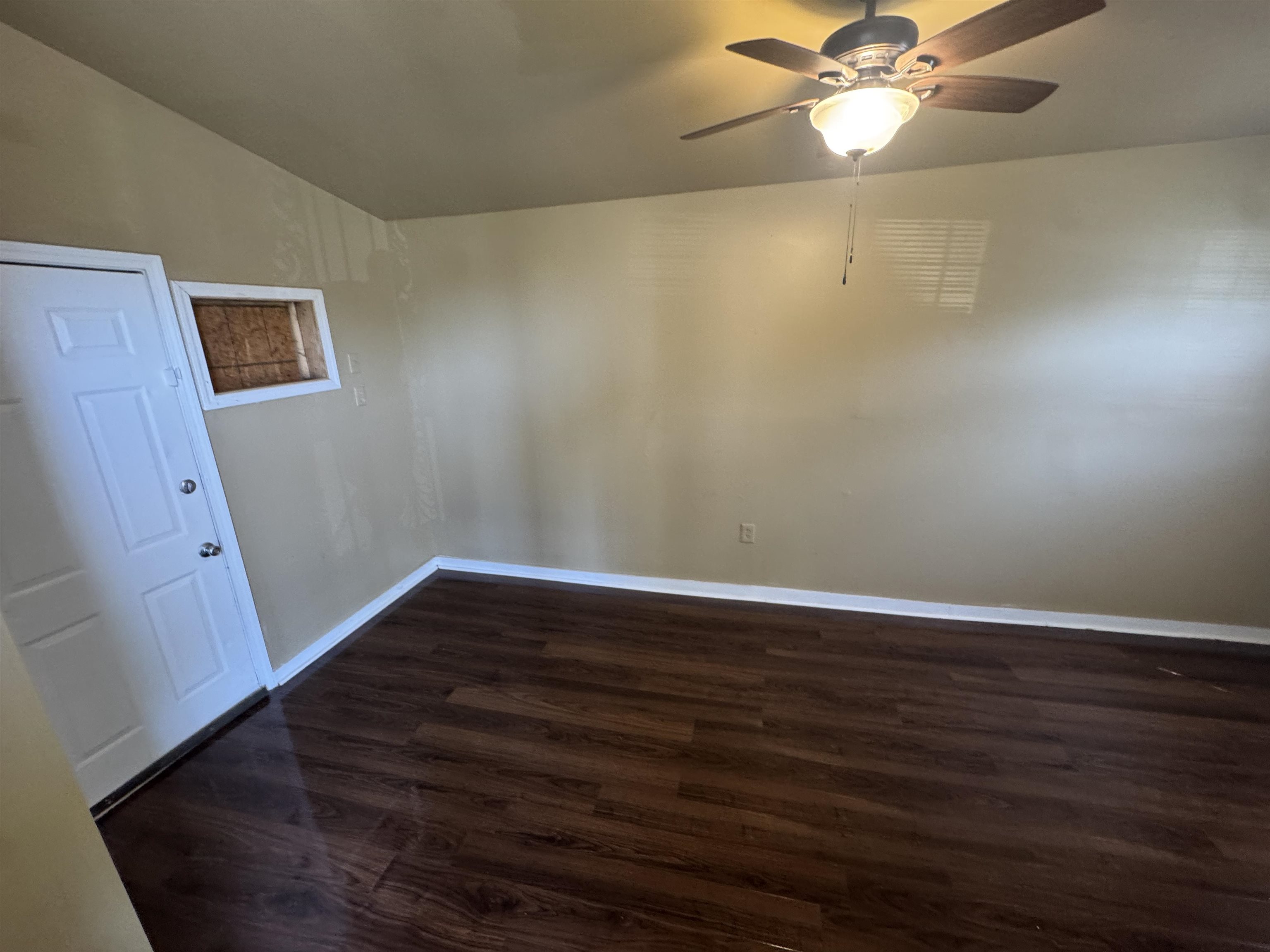 1570 E Mclemore Ave Property Photo 29