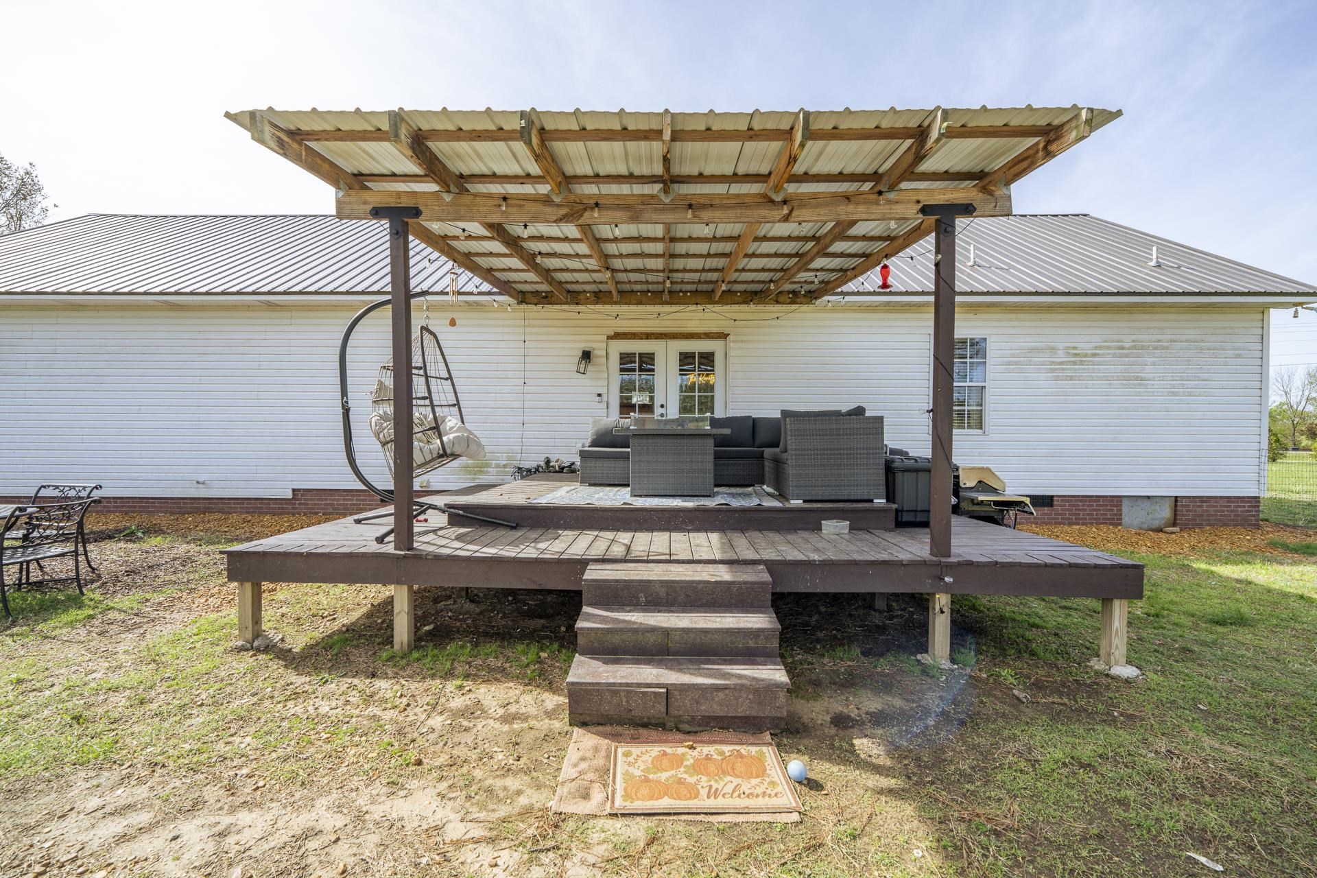 4970 57 Hwy Property Photo 5