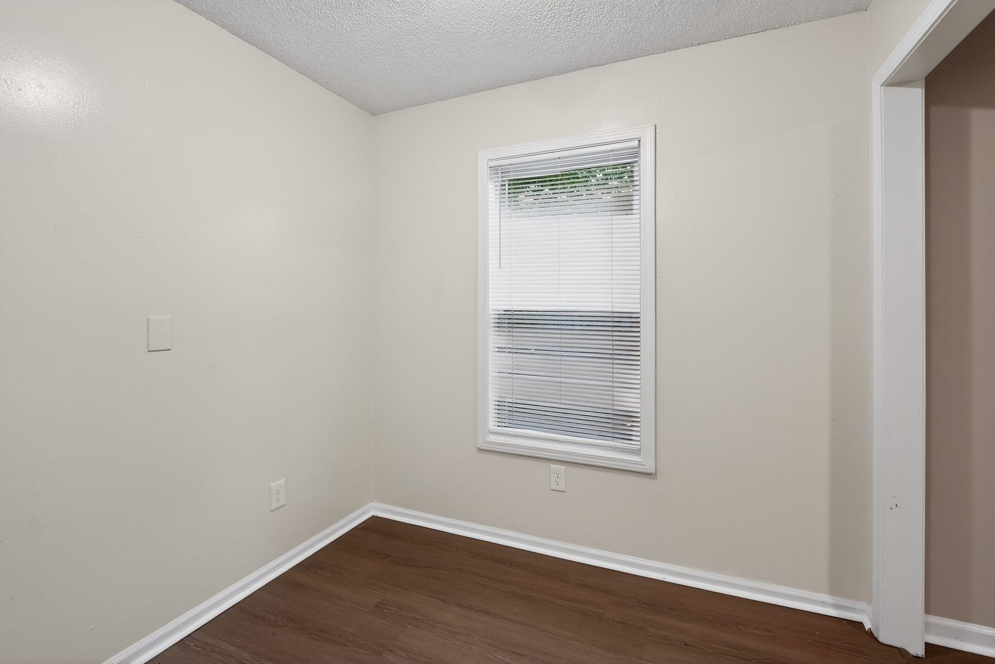 4725 Lofts Rd Property Photo 10