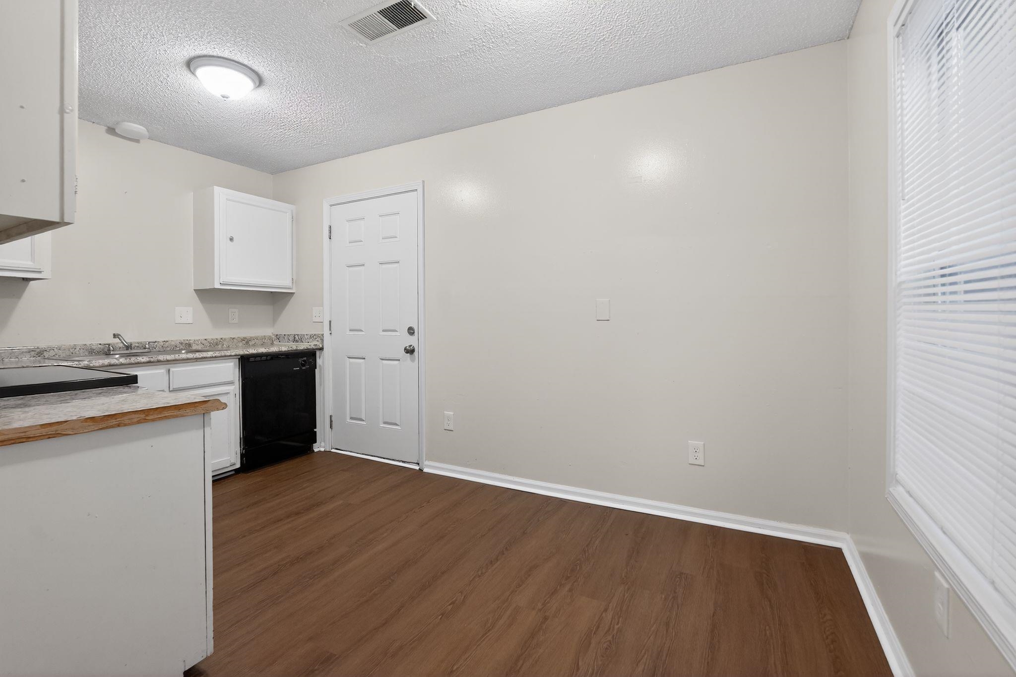 4725 Lofts Rd Property Photo 16