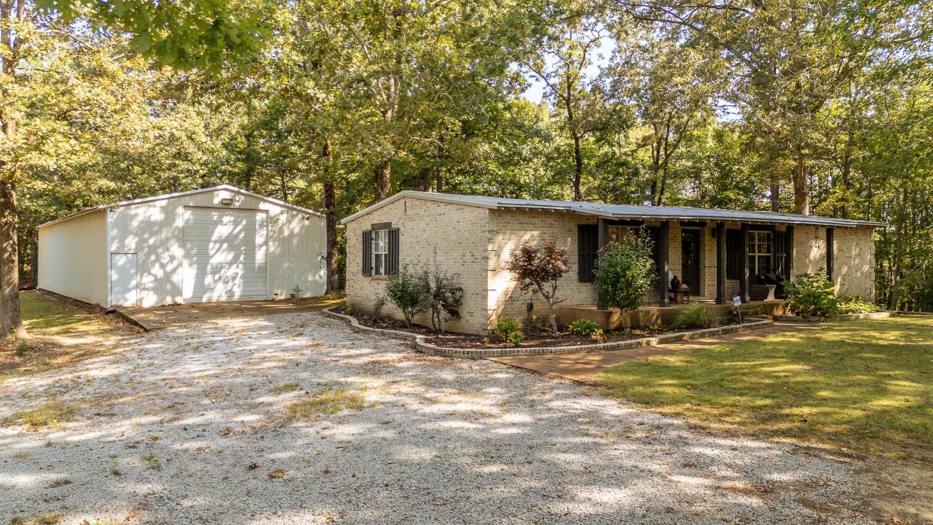 2395 Pocahontas Rd Property Photo 6
