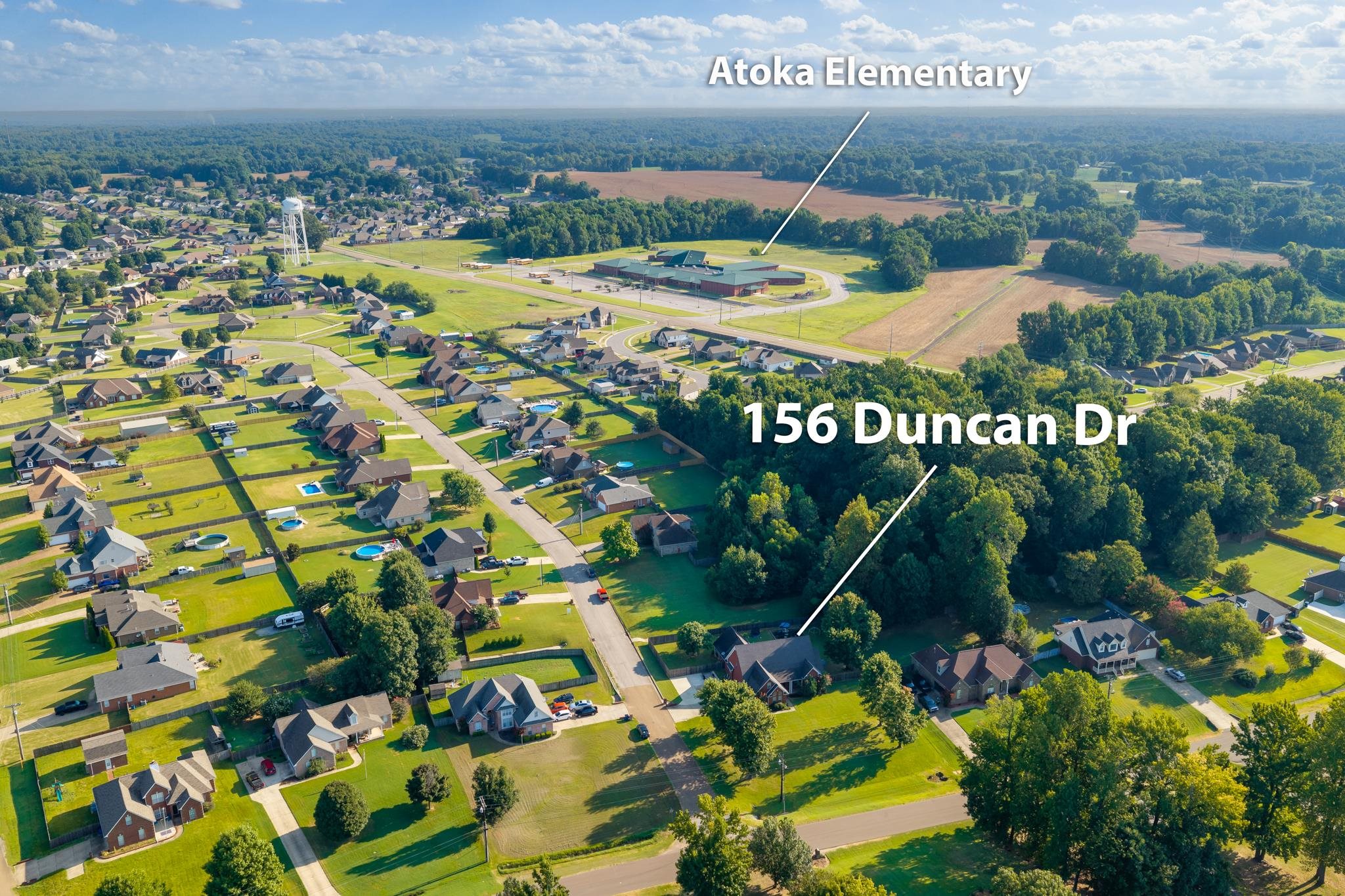 156 Duncan Dr Property Photo 3