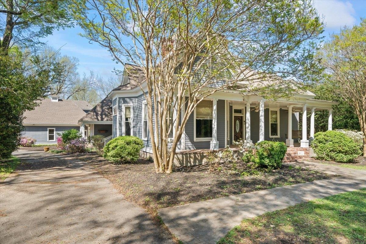230 Levy Dr Property Photo 5