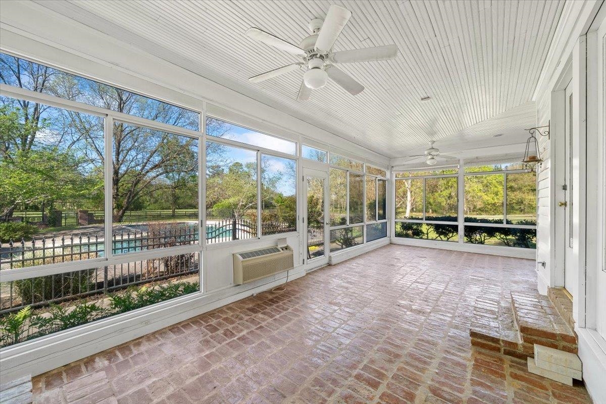 230 Levy Dr Property Photo 29