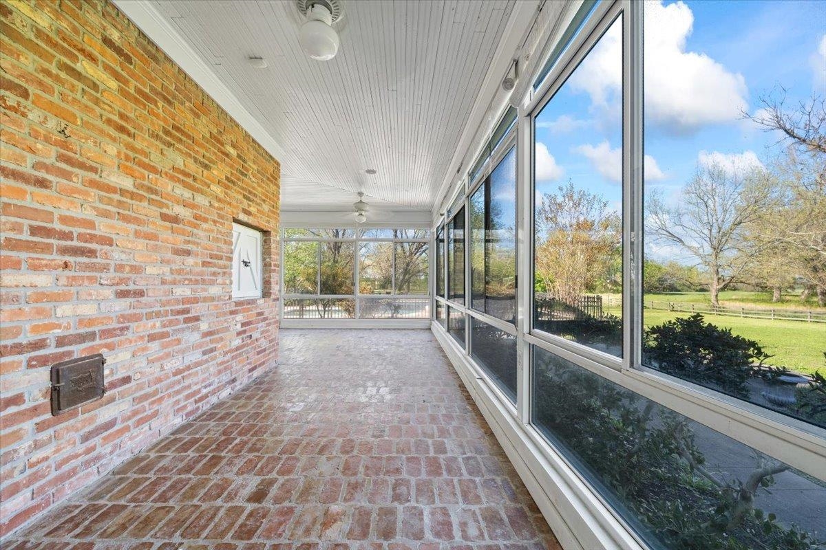 230 Levy Dr Property Photo 30
