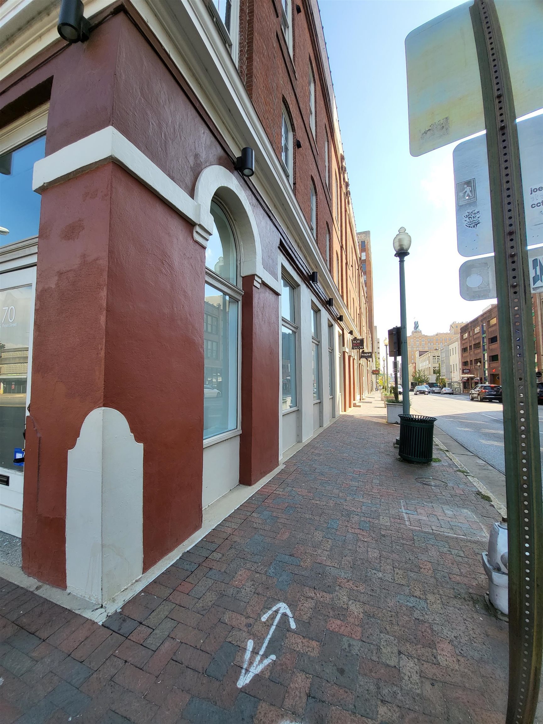 70 S Front St Property Photo 2
