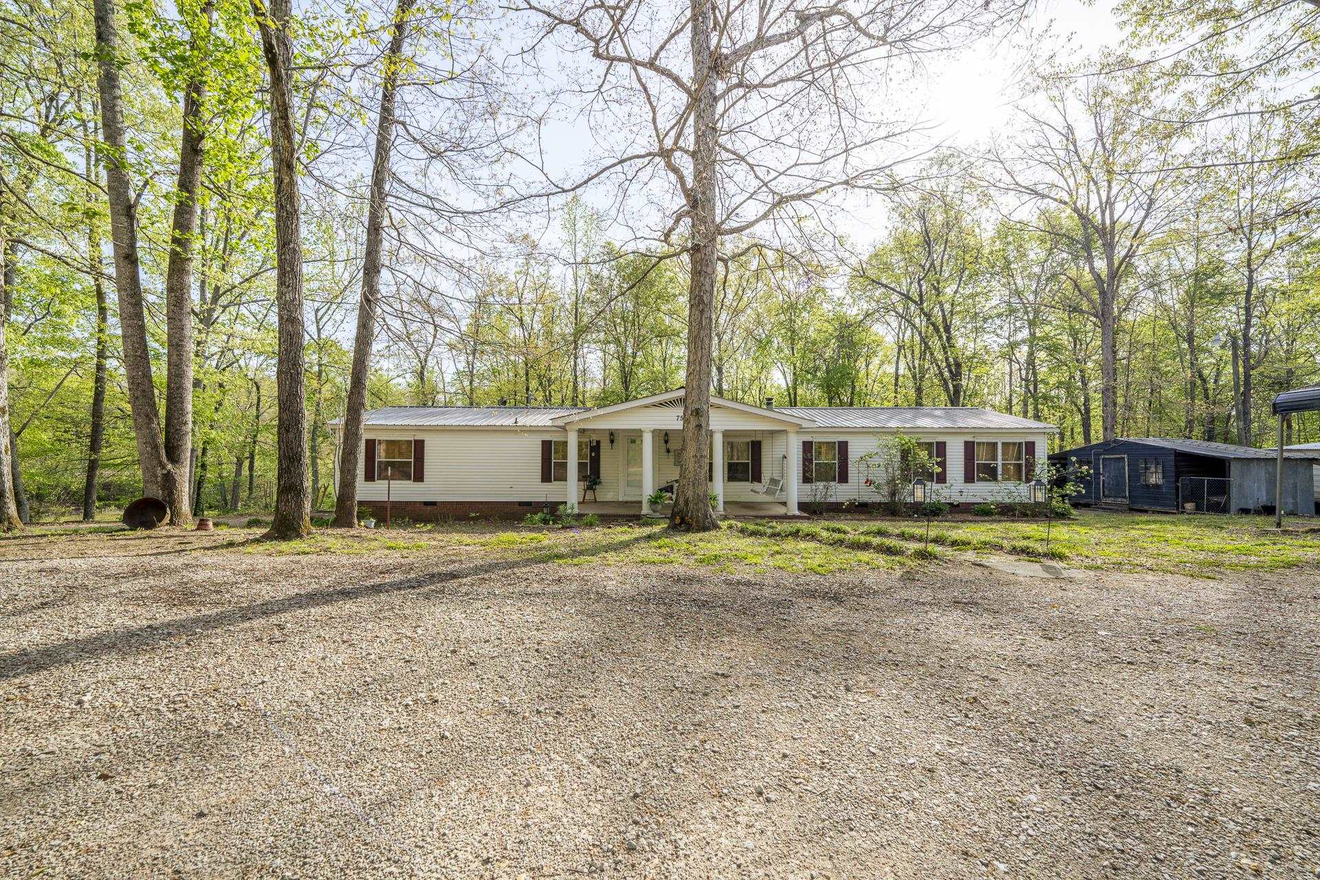 750 Taylor Rd Property Photo 32