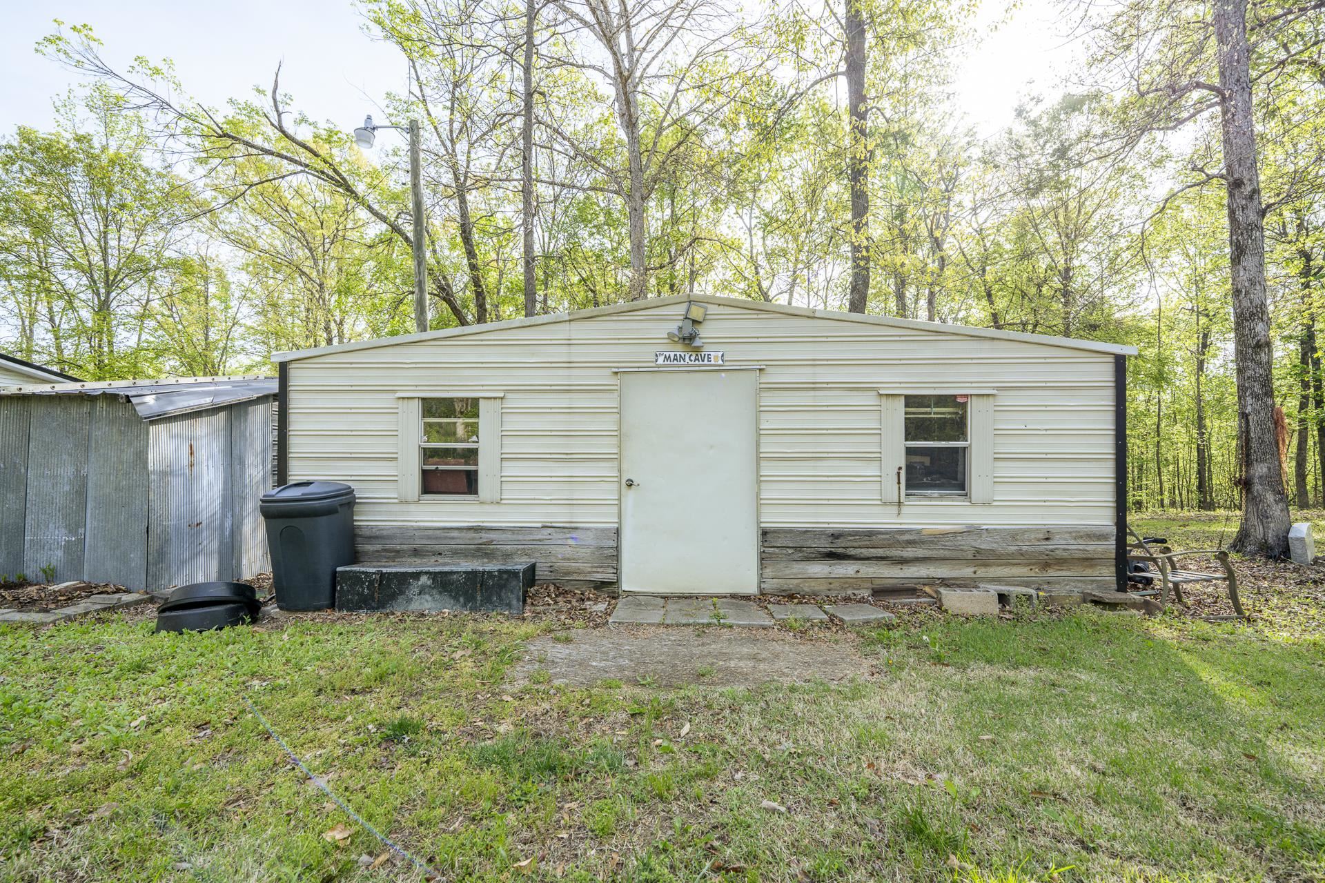 750 Taylor Rd Property Photo 34