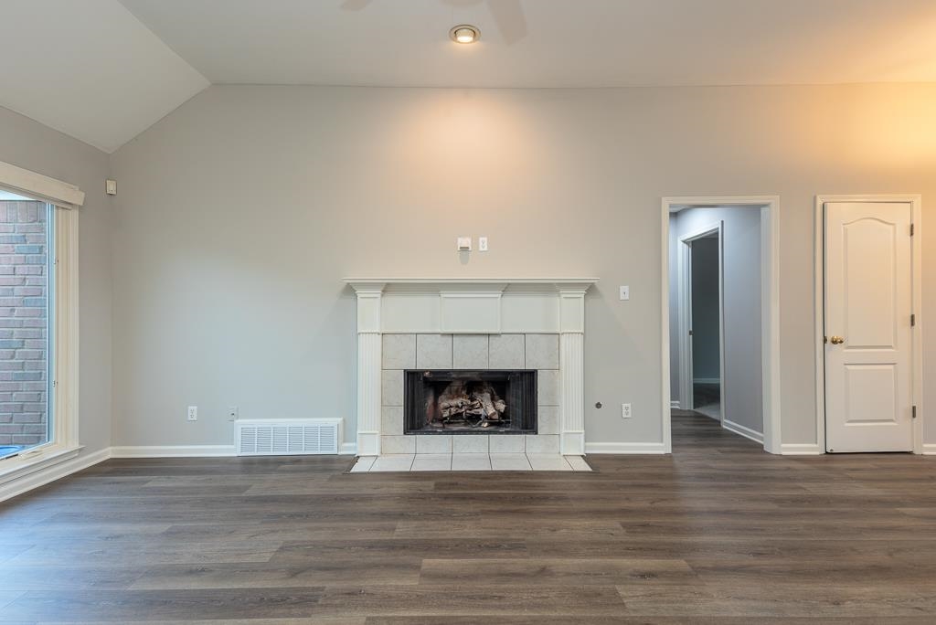 7483 Mulligan Ln Property Photo 9