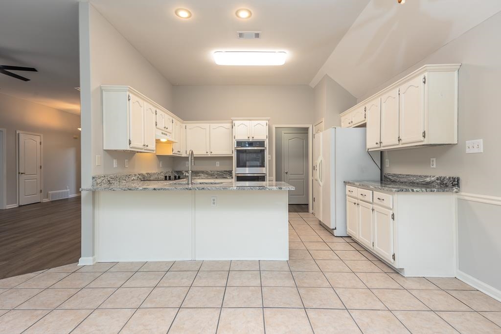7483 Mulligan Ln Property Photo 14