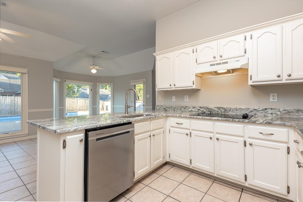 7483 Mulligan Ln Property Photo 16
