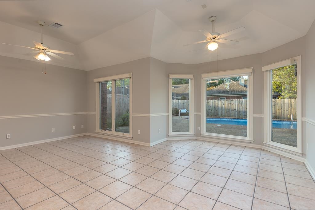7483 Mulligan Ln Property Photo 18