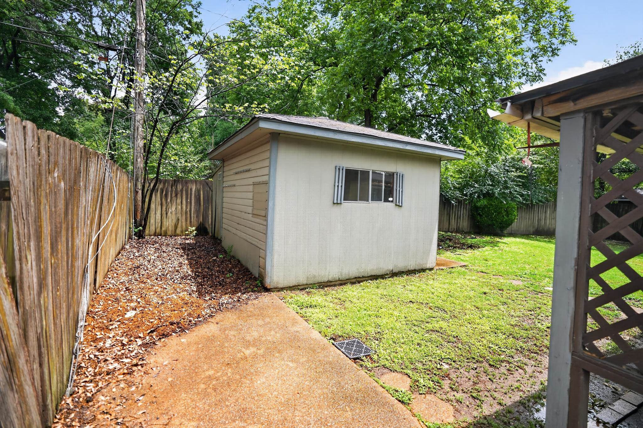5070 Quince Rd Property Photo 20