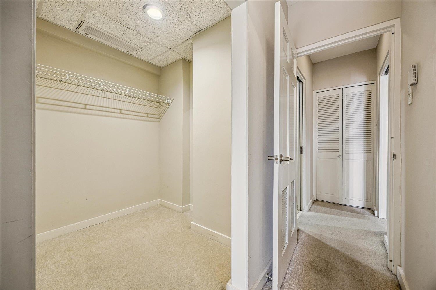 2195 Poplar Ave 303 Property Photo 20