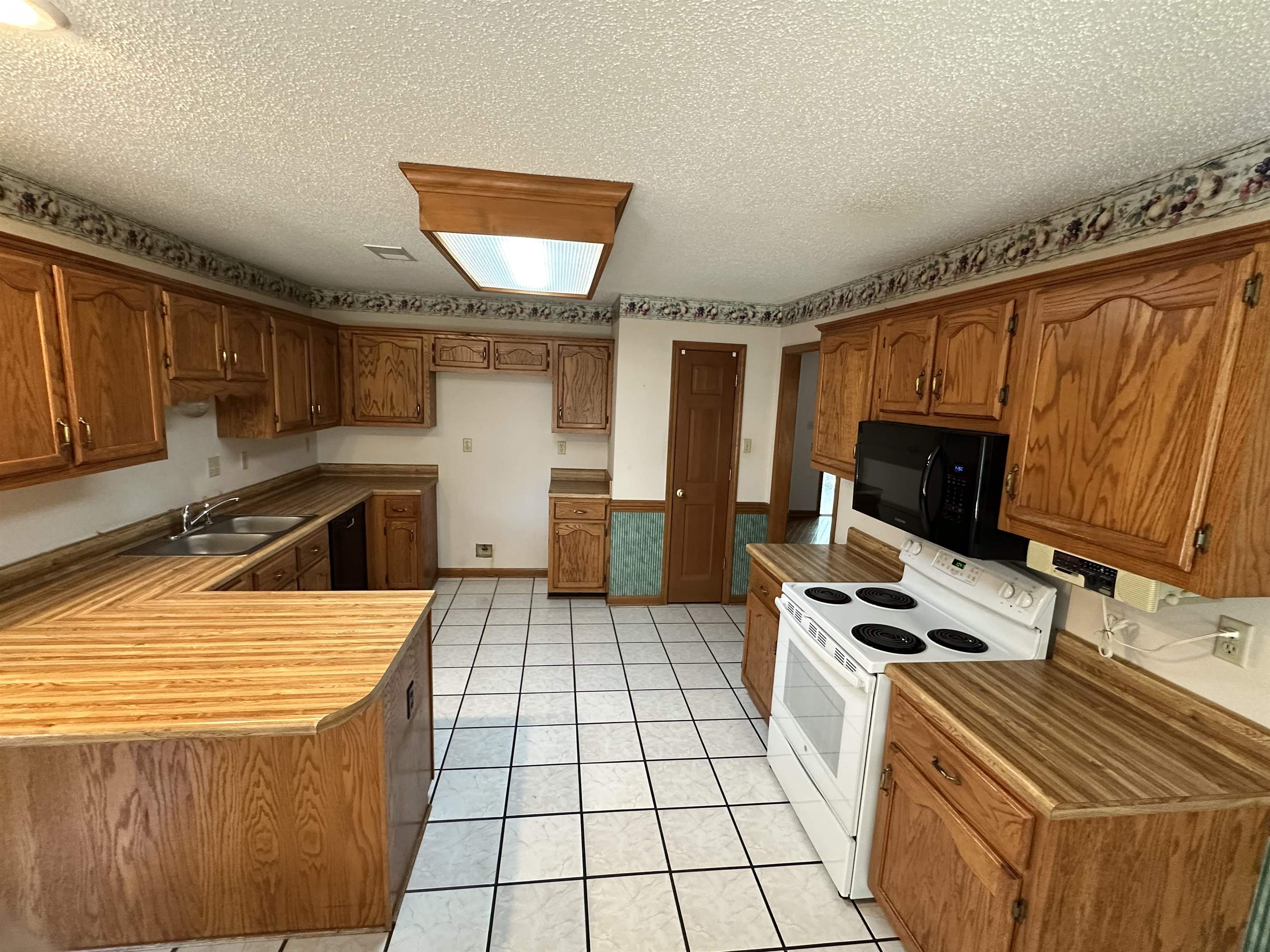 6638 Galileo Cv Property Photo 3