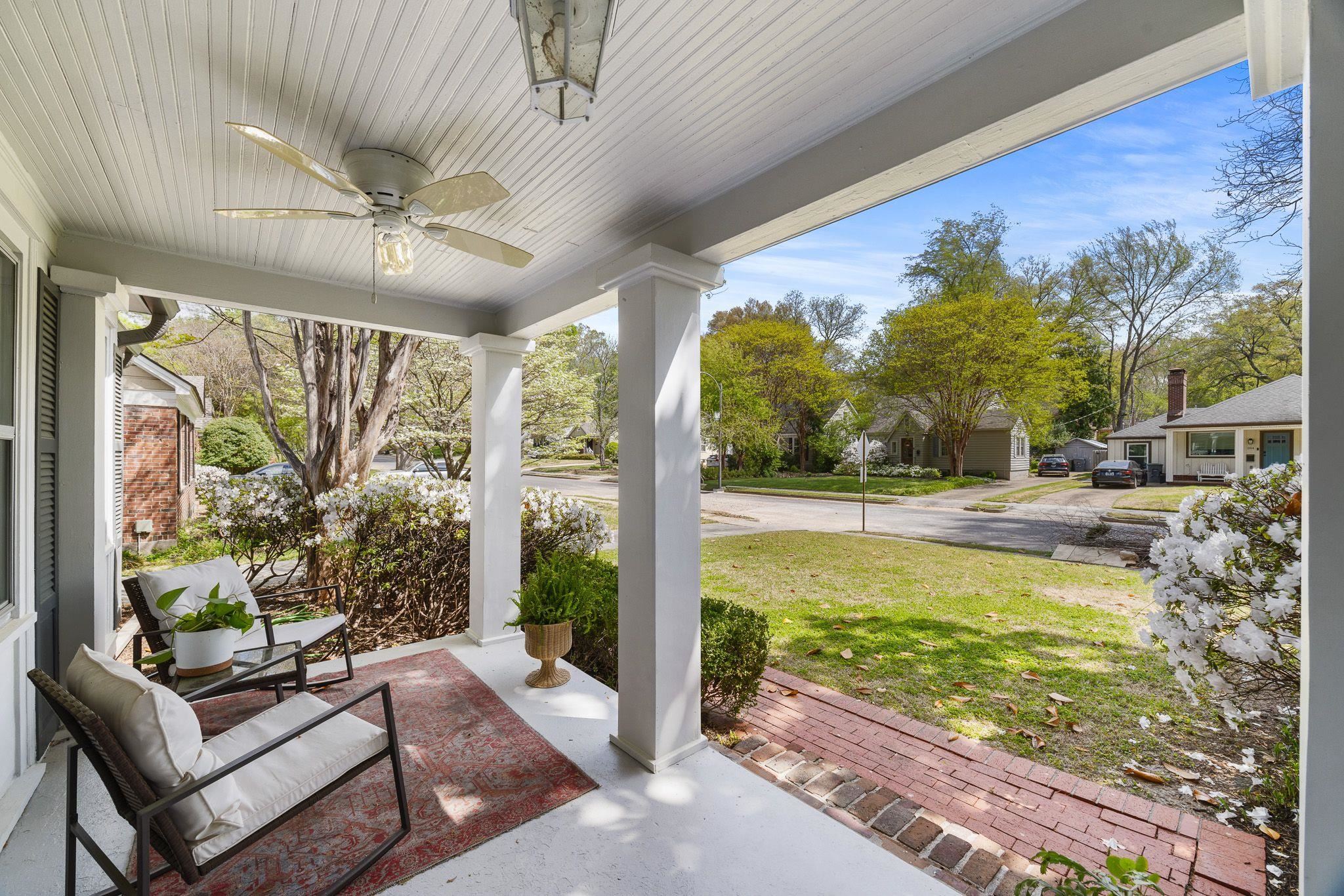 281 Palisade St Property Photo 4
