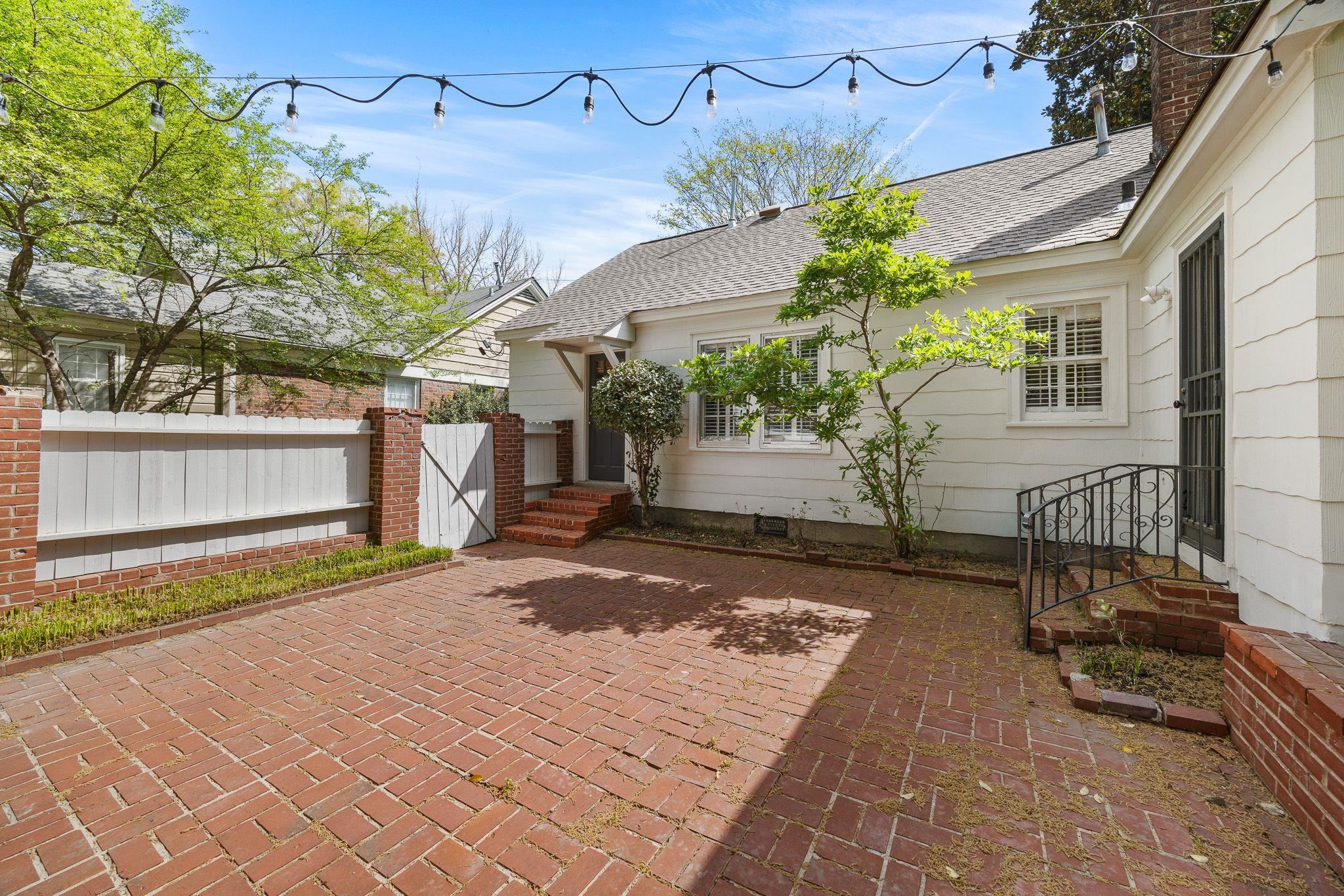 281 Palisade St Property Photo 23
