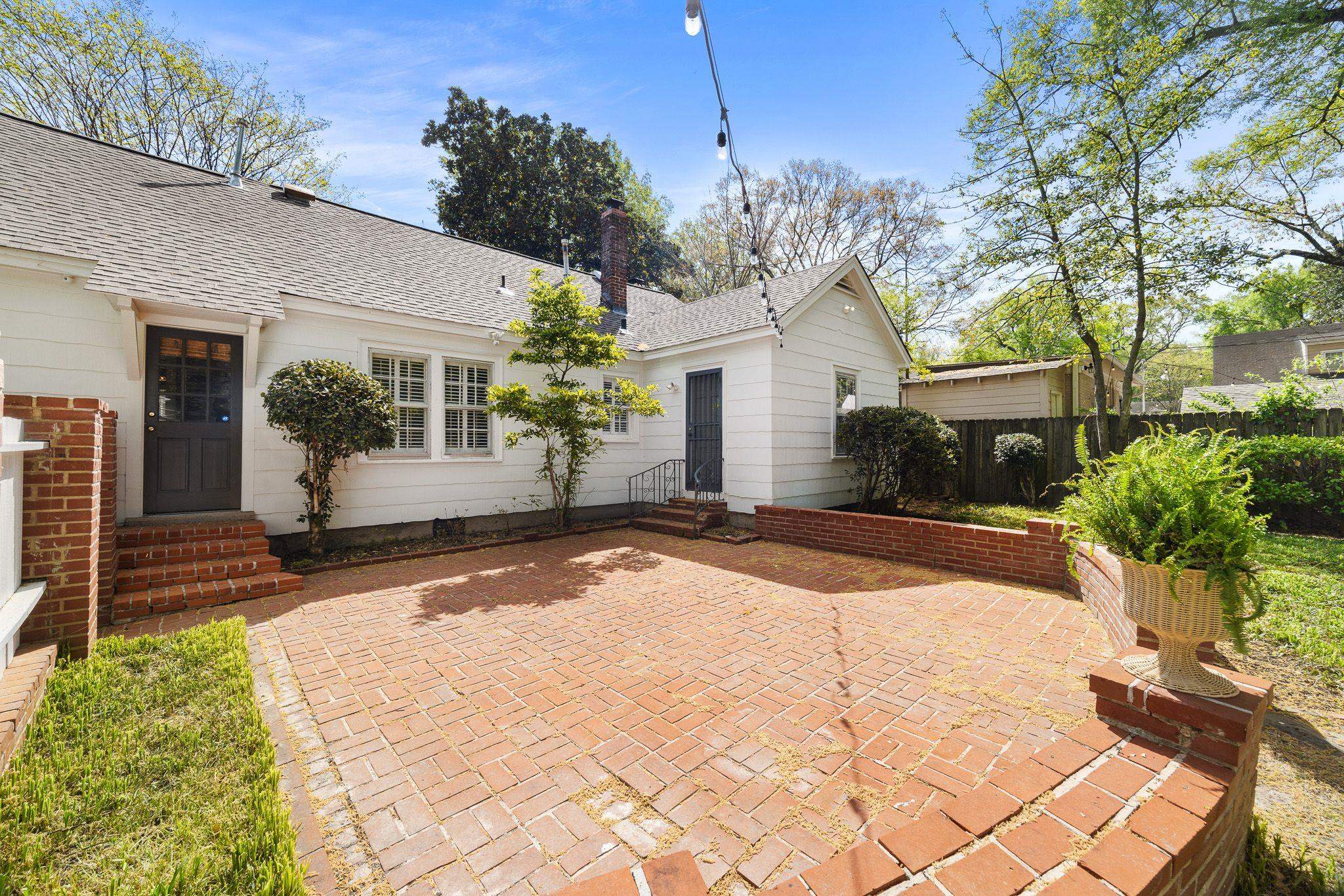 281 Palisade St Property Photo 25