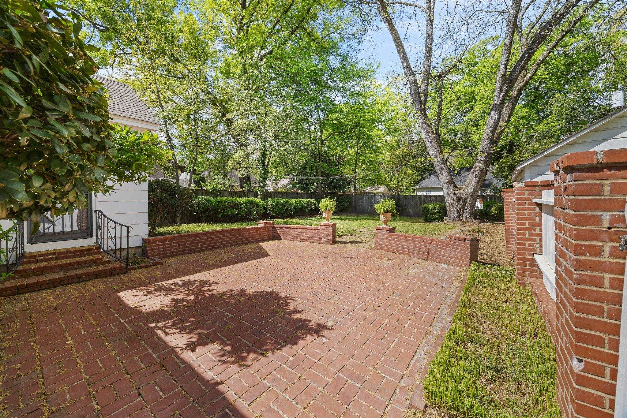 281 Palisade St Property Photo 27