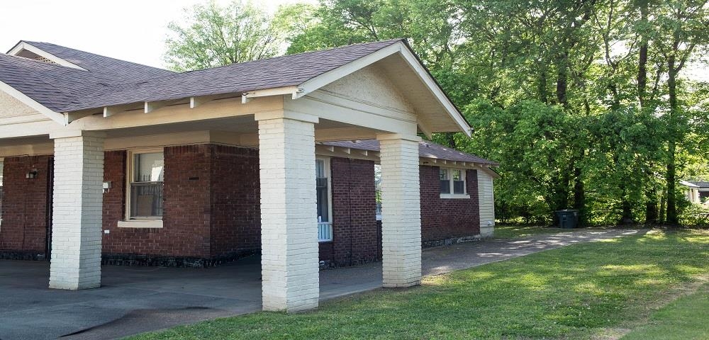 1137 Kney St Property Photo 8
