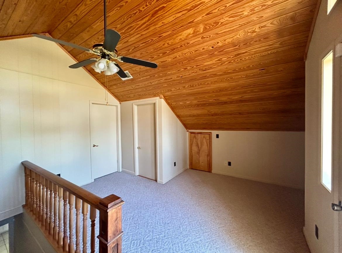 720 Riverside Ln Property Photo 23