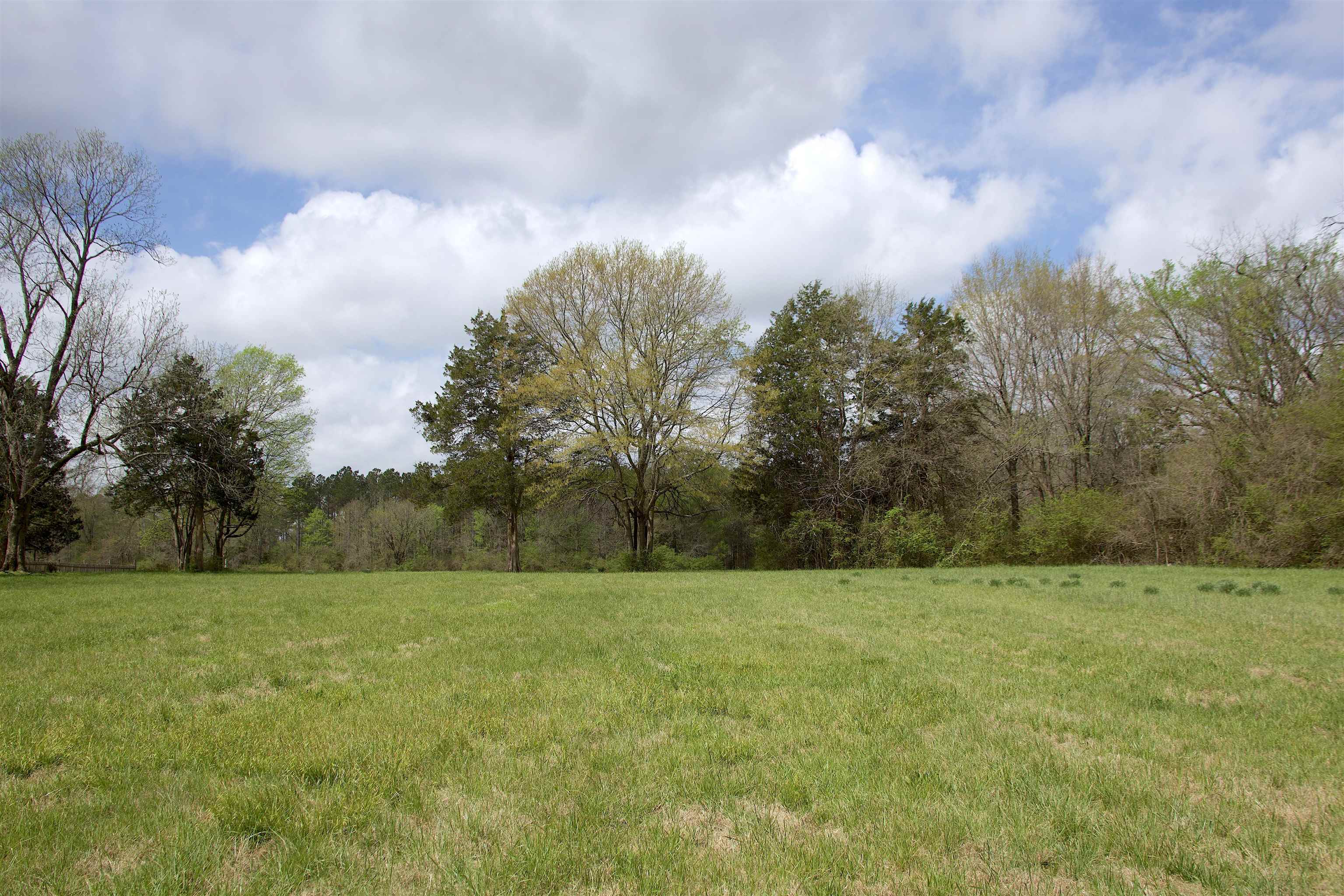 14360 La Grange Rd Property Photo 14