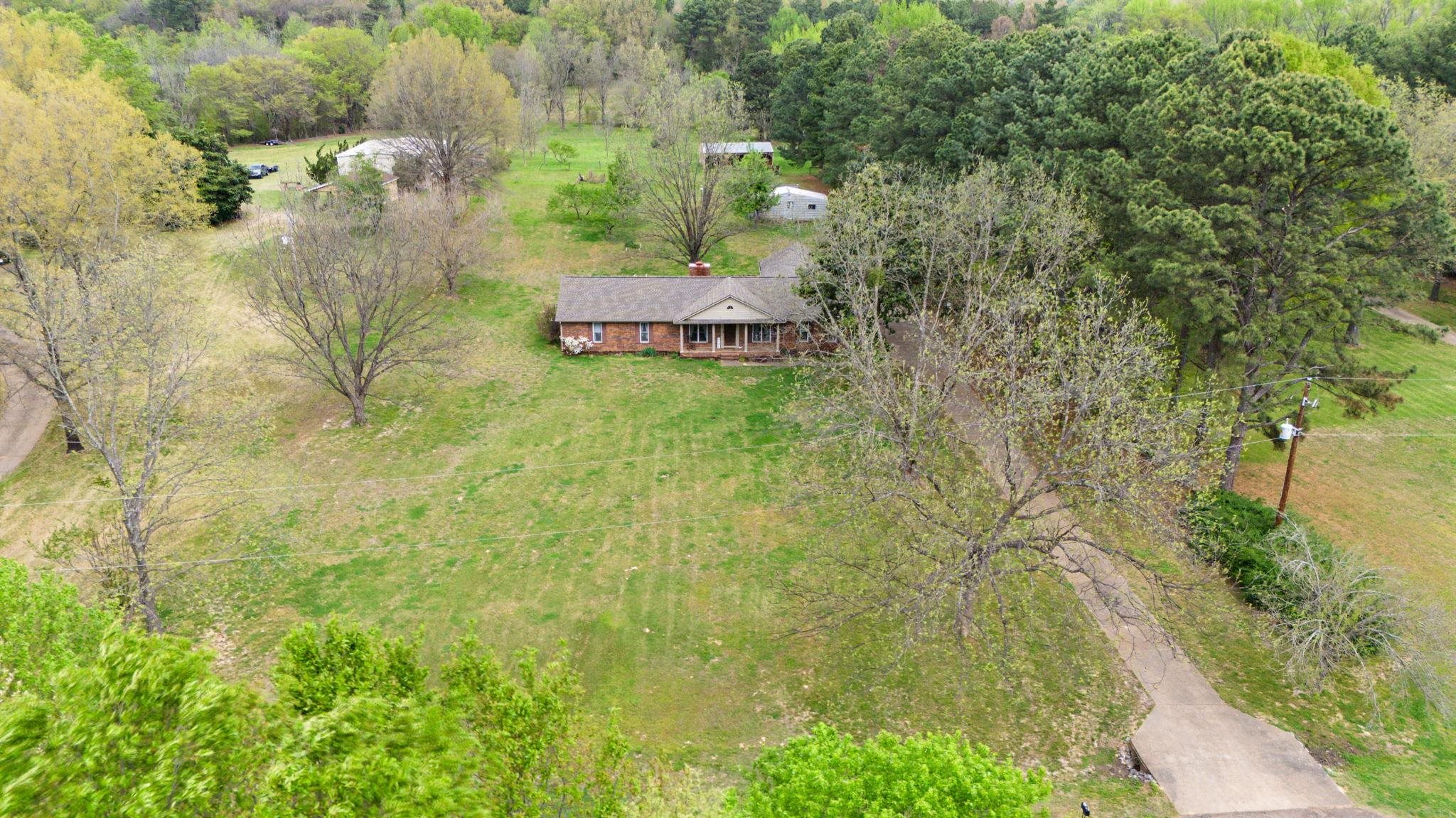 11380 Sycamore Farms Dr Property Photo 3