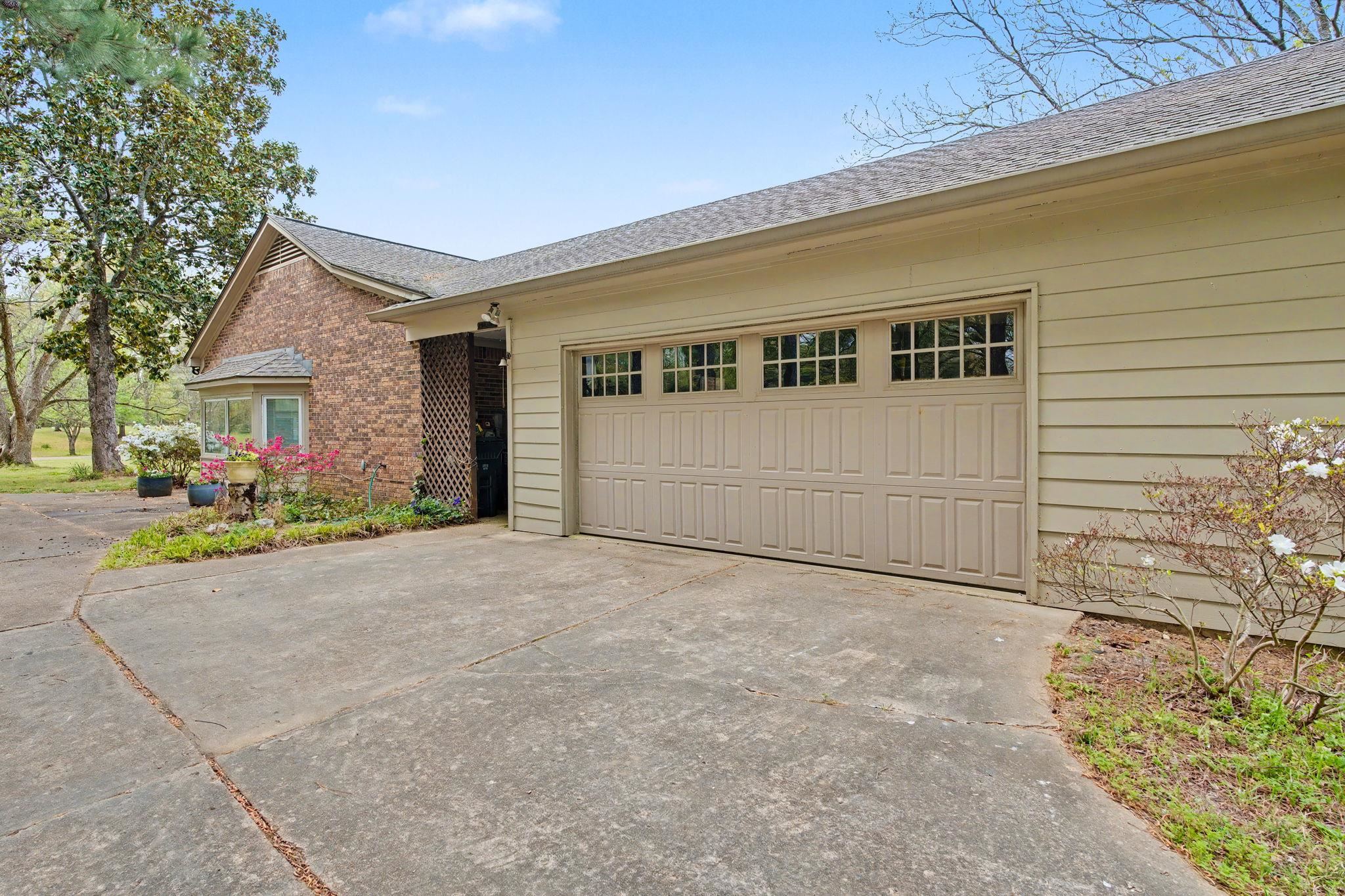 11380 Sycamore Farms Dr Property Photo 7