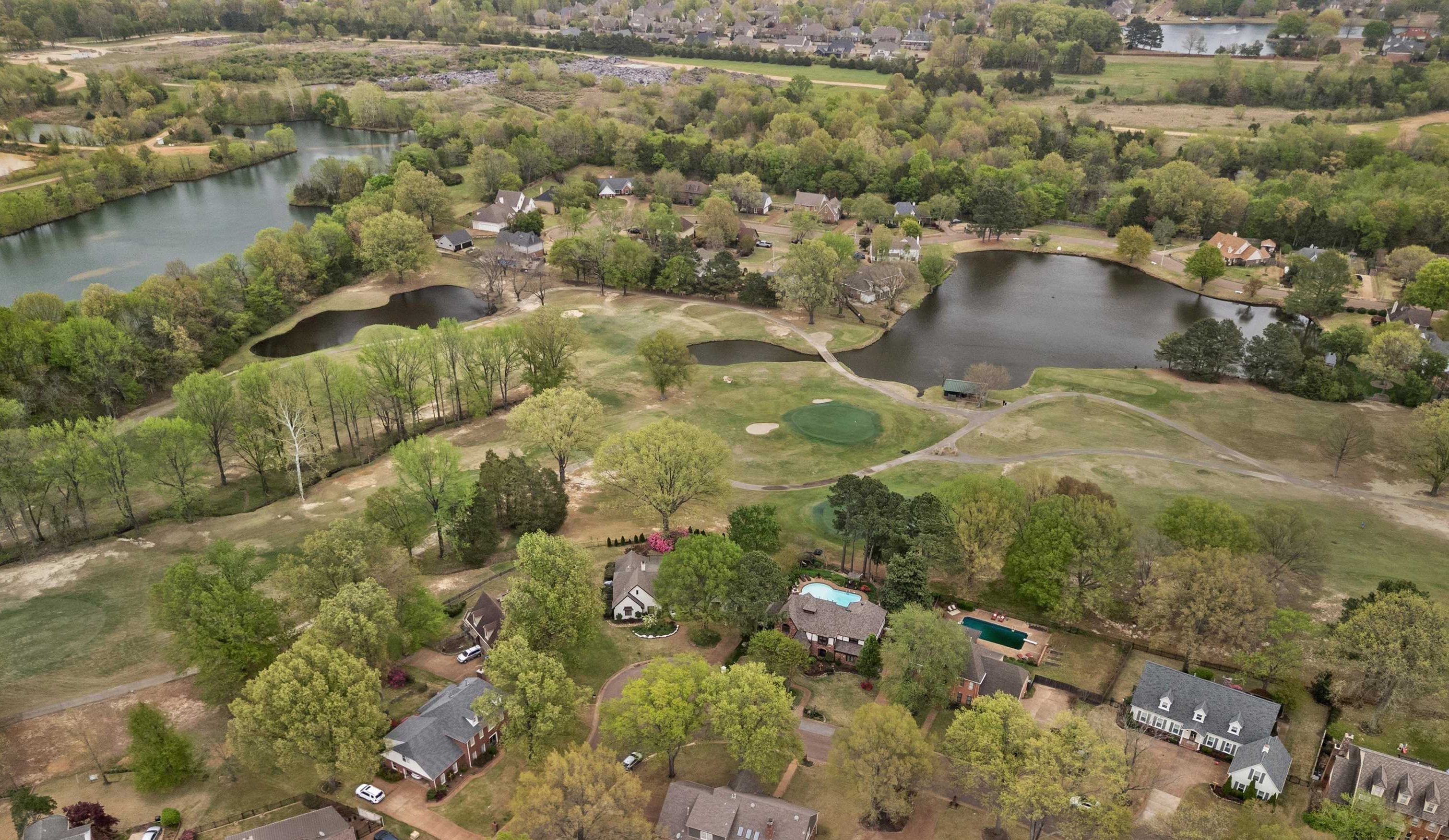 2800 E Levee Oaks Dr Property Photo 32