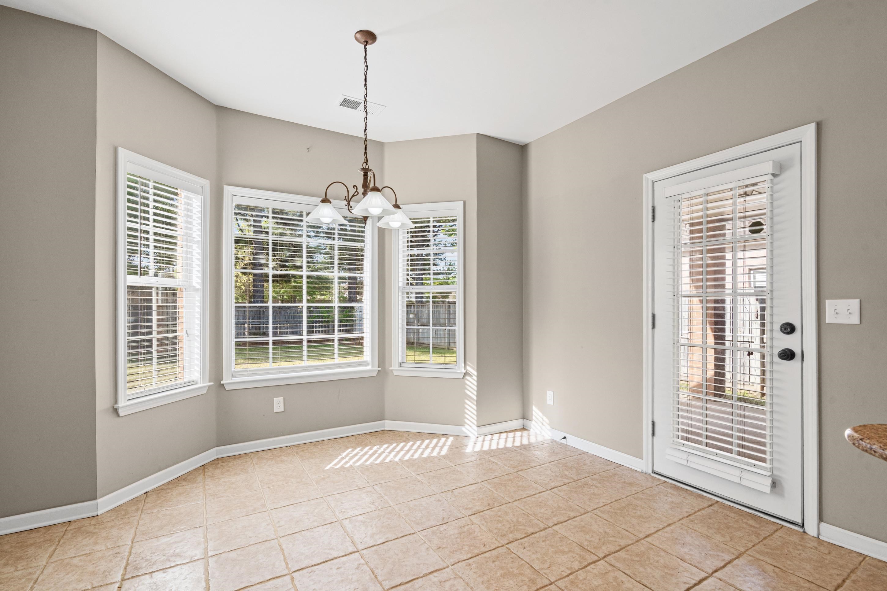 10471 Ashboro Dr Property Photo 11