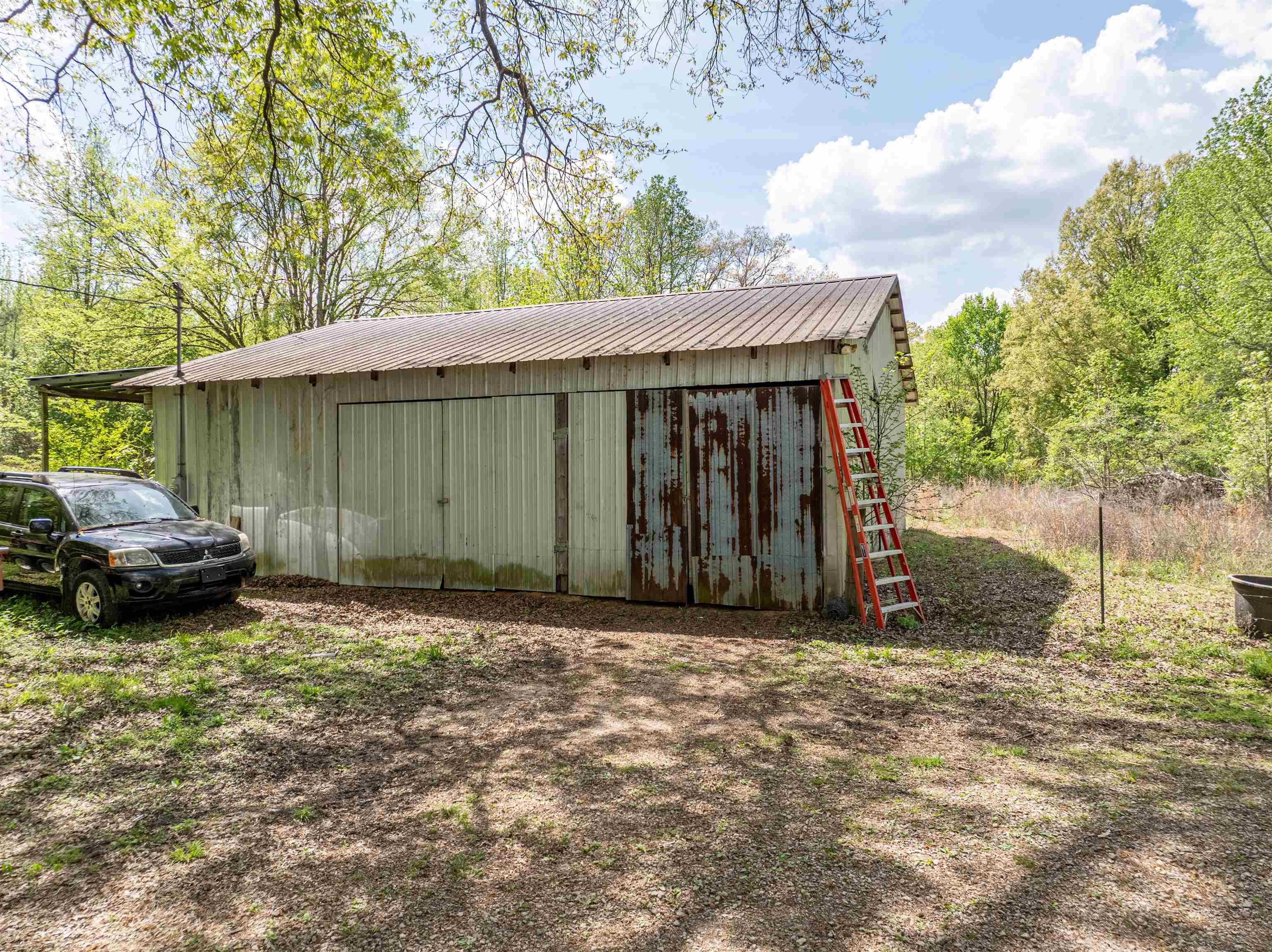 1735 Stafford Dr Property Photo 30